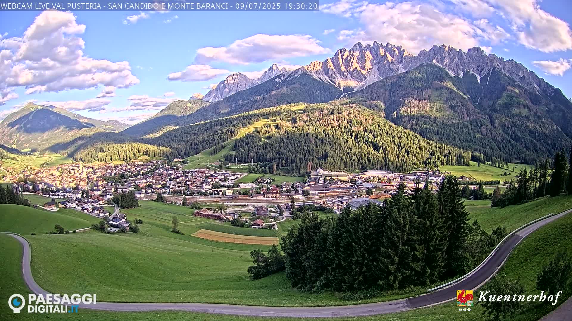 Val Pusteria (Puster Valley), San Candido (Innichen) Village & Monte Baranci Mount View Live Cam - South Tyrol (Bolzano) , Trentino-South Tyrol (Trentino-Alto Adige/Südtirol), Italy