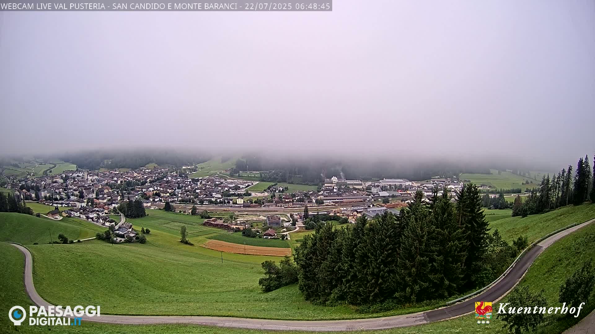 Val Pusteria (Puster Valley), San Candido (Innichen) Village & Monte Baranci Mount View Live Cam - South Tyrol (Bolzano) , Trentino-South Tyrol (Trentino-Alto Adige/Südtirol), Italy