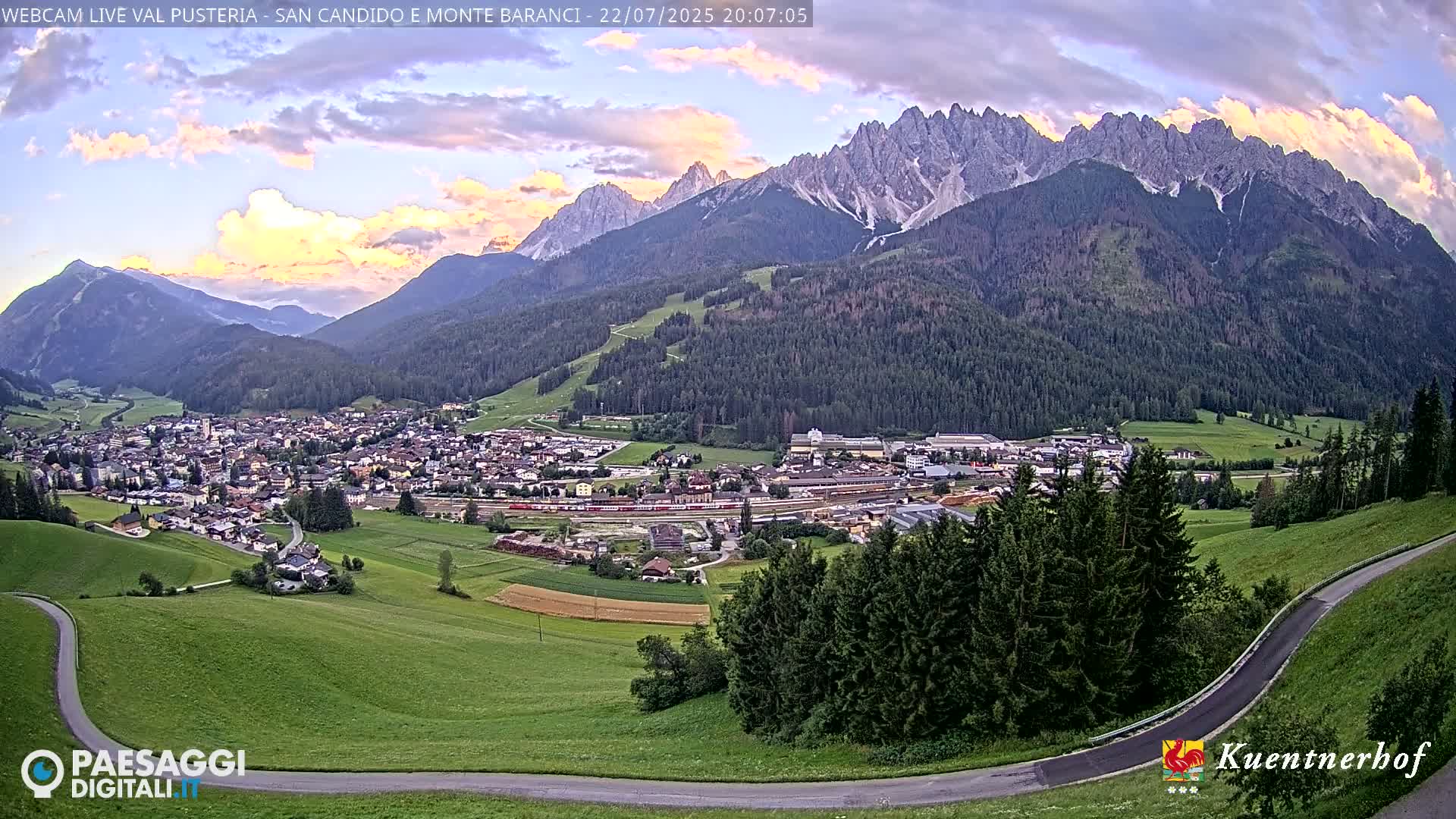 Val Pusteria (Puster Valley), San Candido (Innichen) Village & Monte Baranci Mount View Live Cam - South Tyrol (Bolzano) , Trentino-South Tyrol (Trentino-Alto Adige/Südtirol), Italy