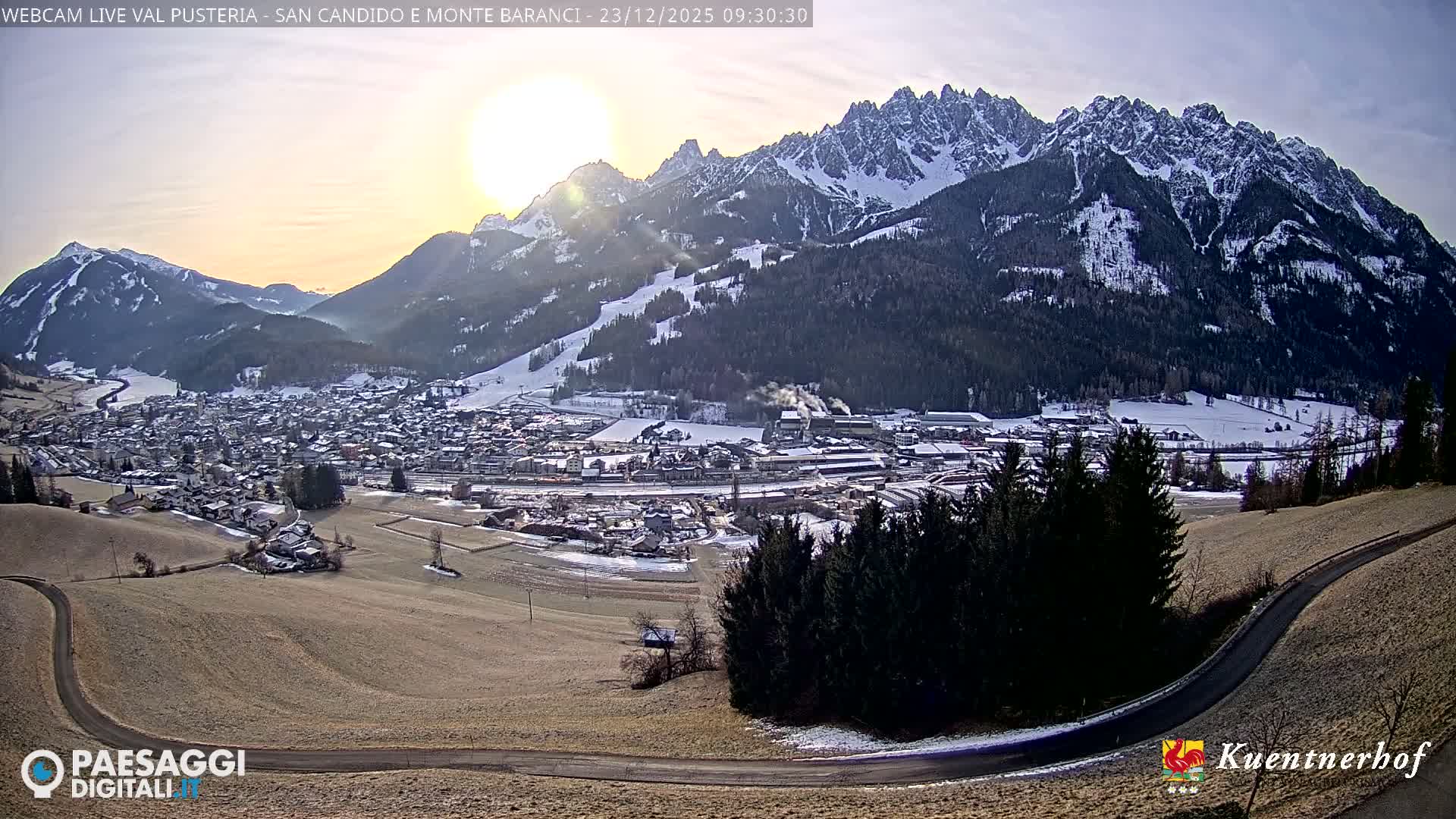 Val Pusteria (Puster Valley), San Candido (Innichen) Village & Monte Baranci Mount View Live Cam - South Tyrol (Bolzano) , Trentino-South Tyrol (Trentino-Alto Adige/Südtirol), Italy