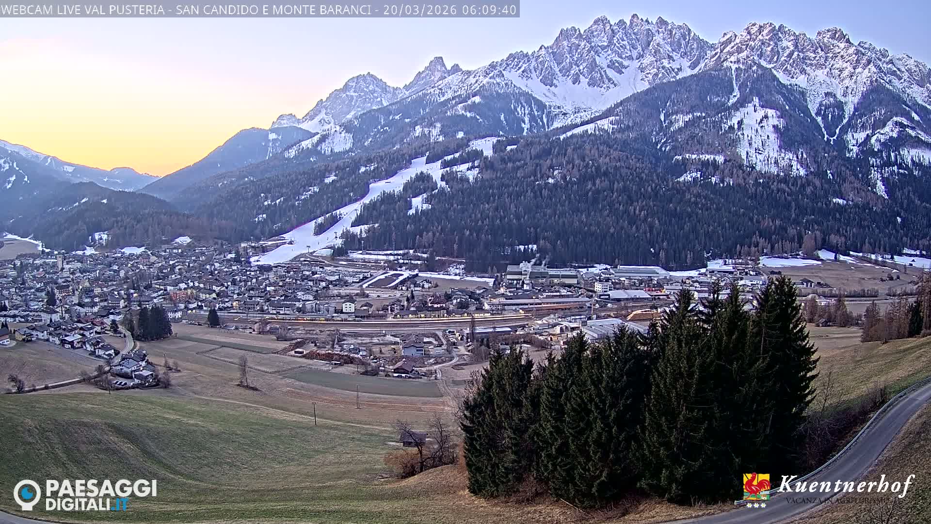 Val Pusteria (Puster Valley), San Candido (Innichen) Village & Monte Baranci Mount View Live Cam - South Tyrol (Bolzano) , Trentino-South Tyrol (Trentino-Alto Adige/Südtirol), Italy