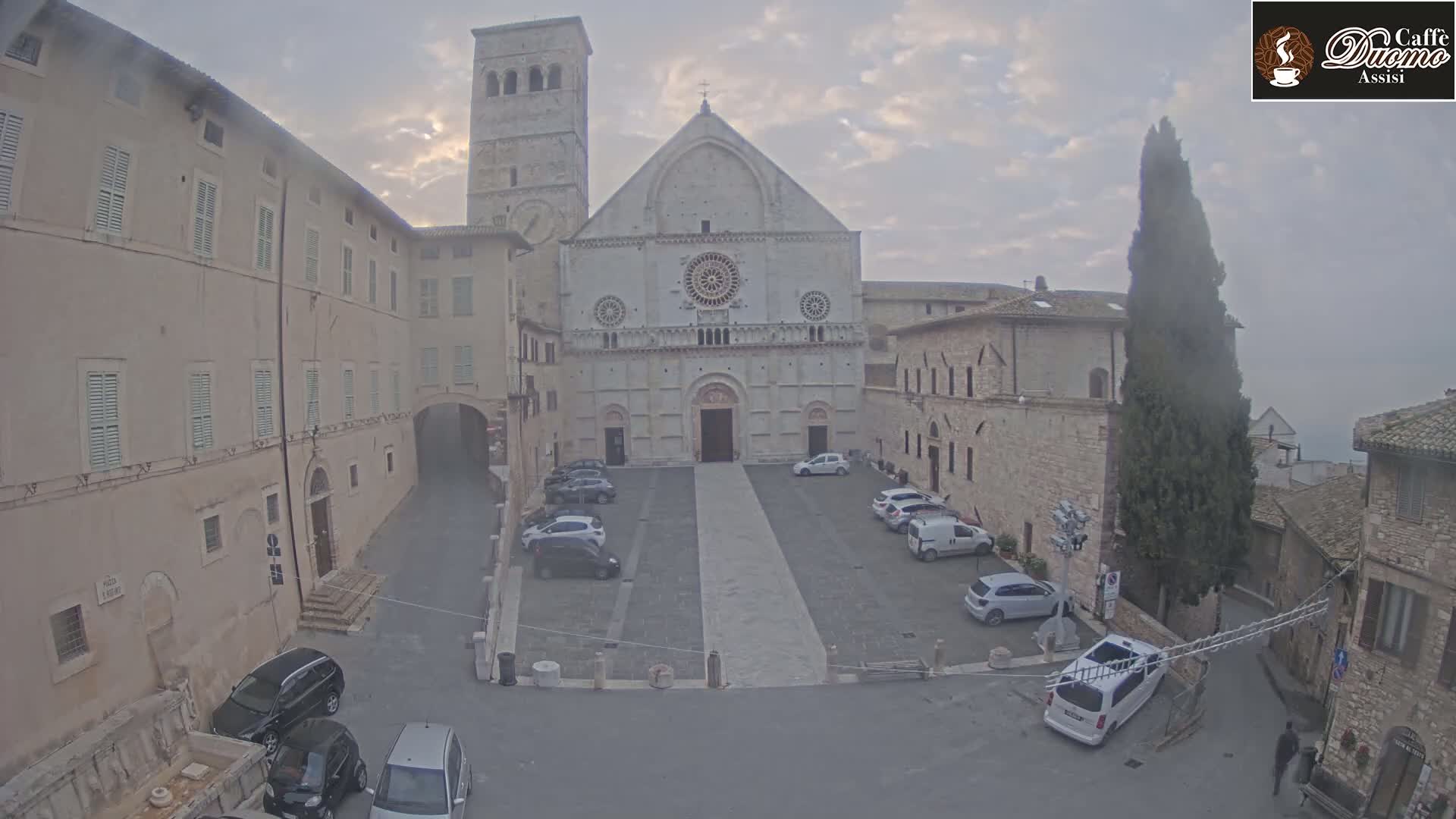 Assisi, San Rufino Square Live Cam -  Perugia, Umbria, Italy
