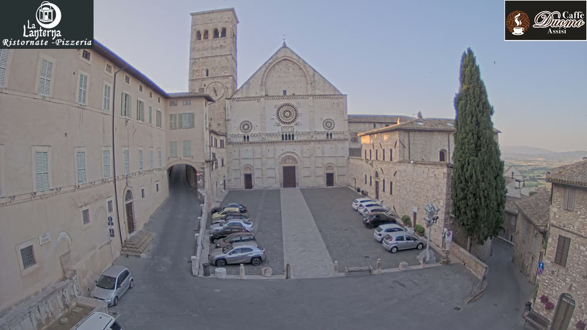 Assisi, San Rufino Square Live Cam -  Perugia, Umbria, Italy