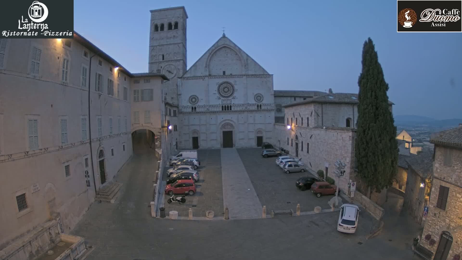 Assisi, San Rufino Square Live Cam -  Perugia, Umbria, Italy