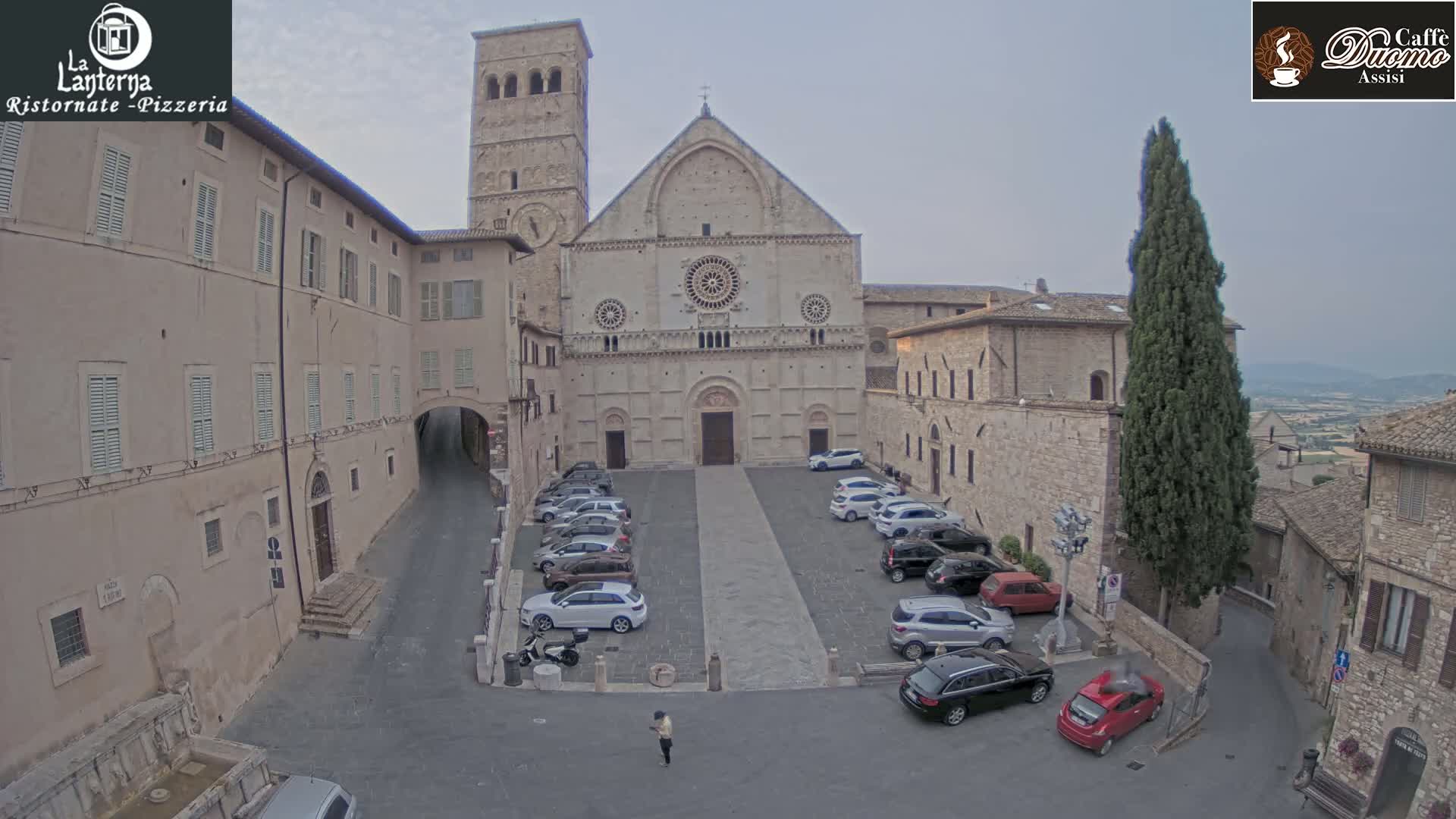 Assisi, San Rufino Square Live Cam -  Perugia, Umbria, Italy