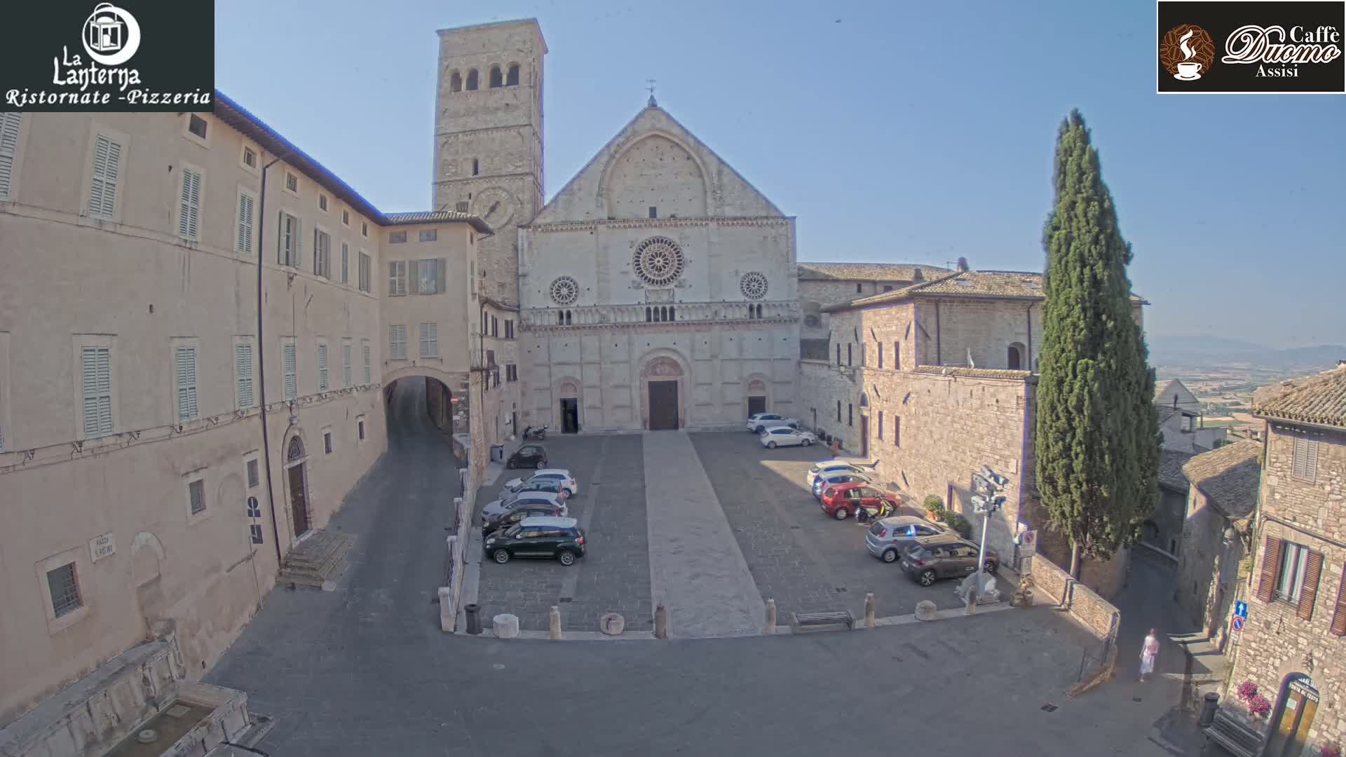 Assisi, San Rufino Square Live Cam -  Perugia, Umbria, Italy
