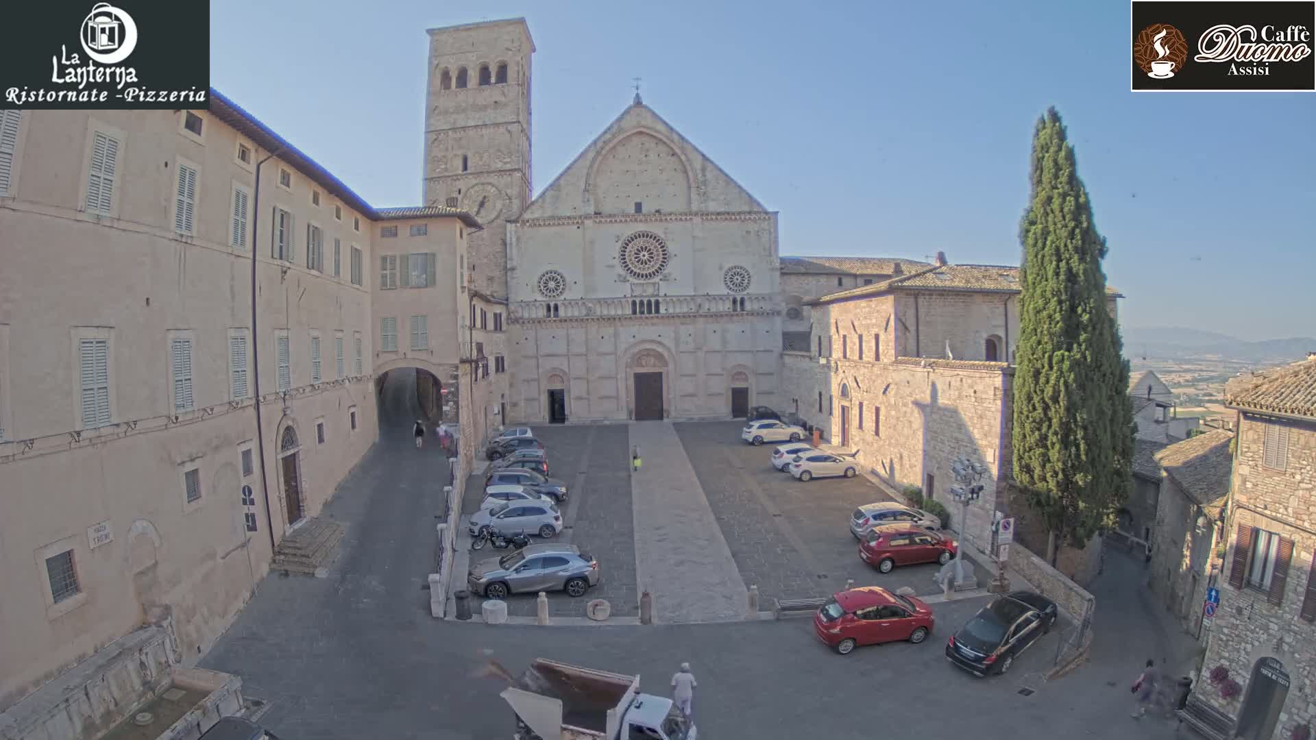 Assisi, San Rufino Square Live Cam -  Perugia, Umbria, Italy