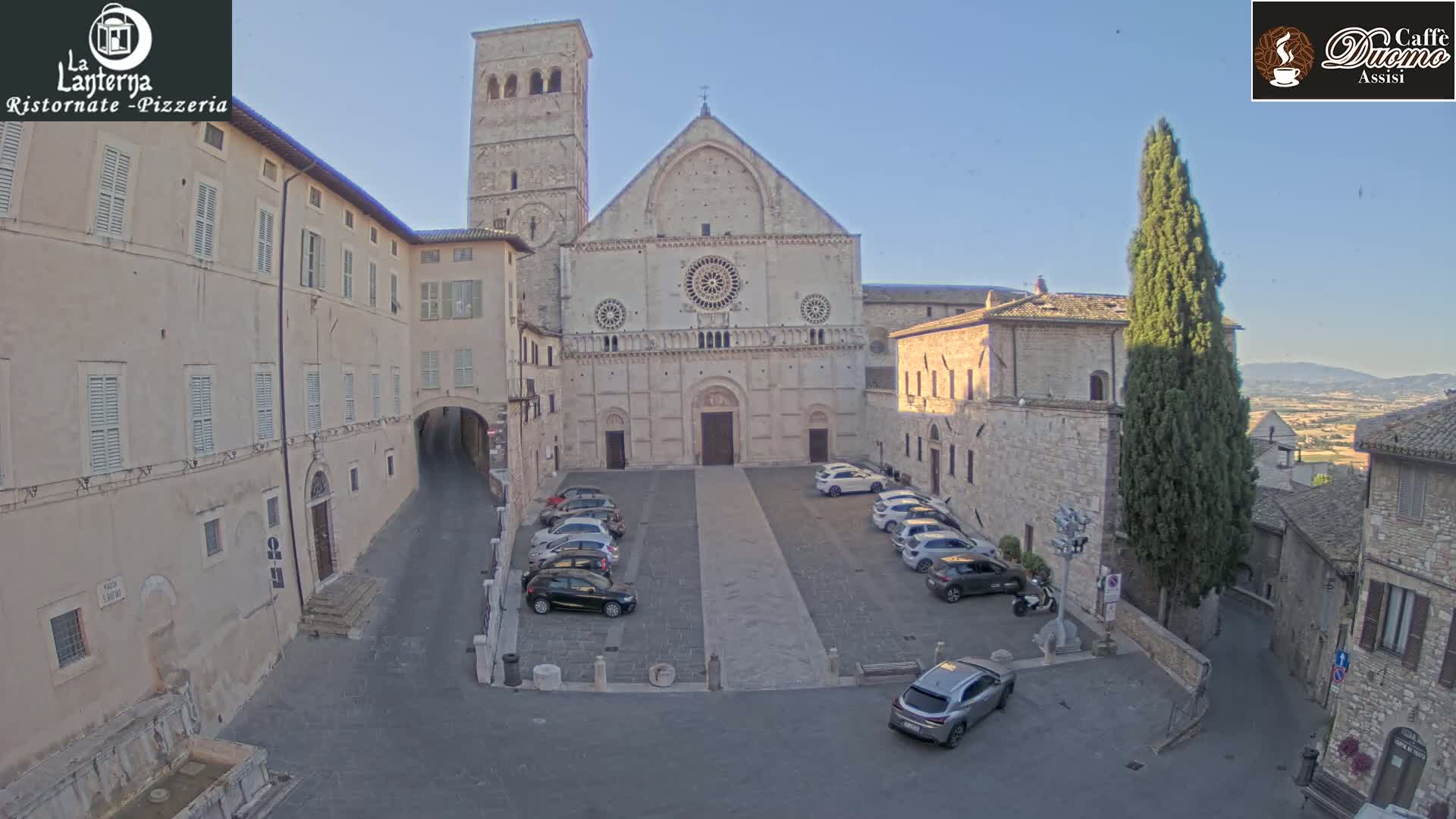 Assisi, San Rufino Square Live Cam -  Perugia, Umbria, Italy