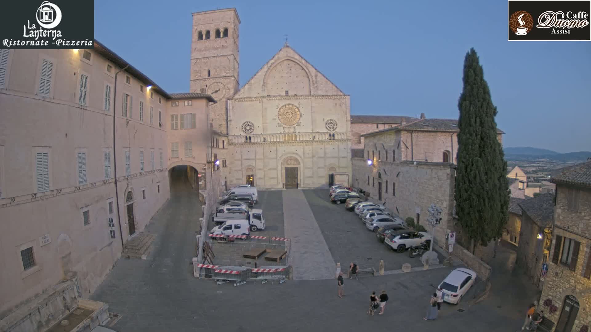 Assisi, San Rufino Square Live Cam -  Perugia, Umbria, Italy