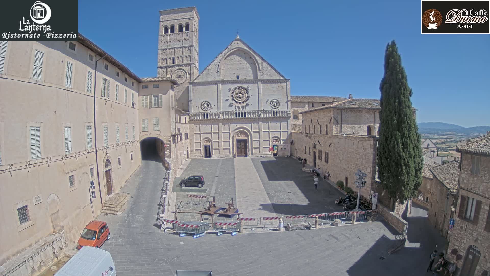 Assisi, San Rufino Square Live Cam -  Perugia, Umbria, Italy