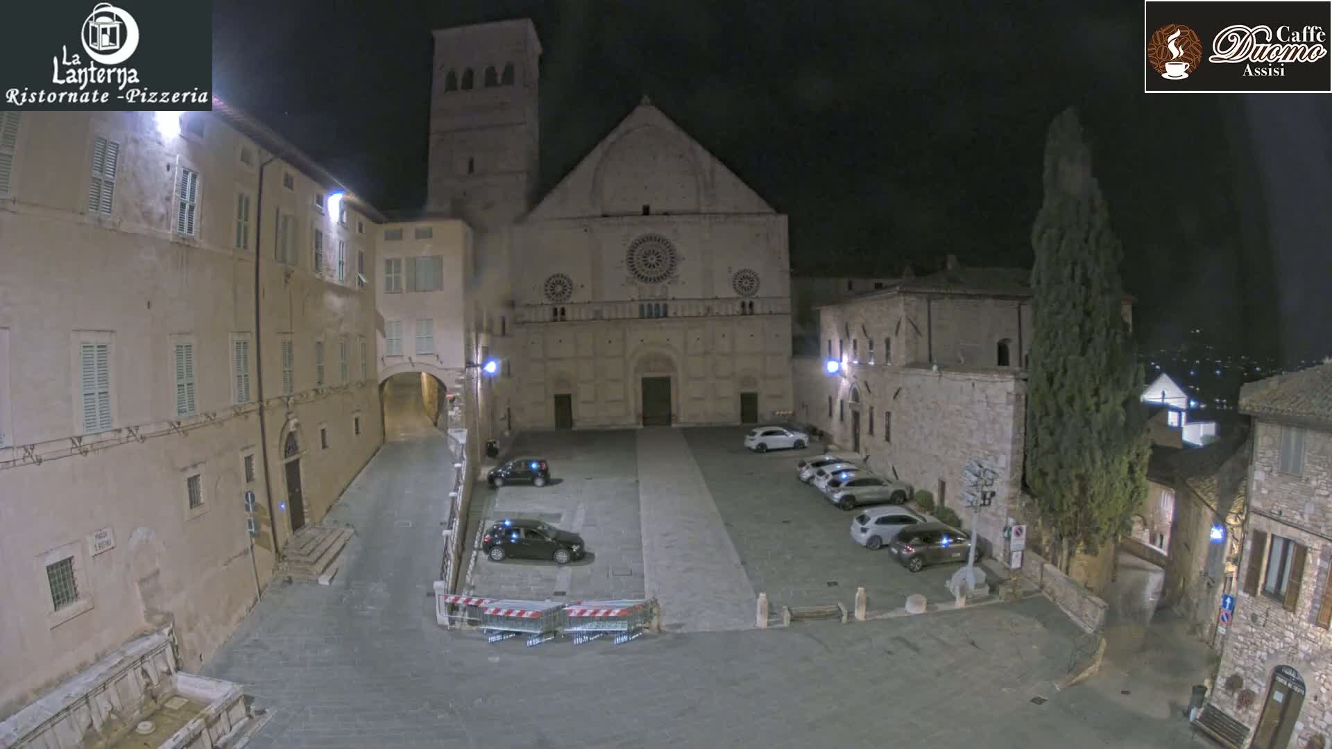 Assisi, San Rufino Square Live Cam -  Perugia, Umbria, Italy