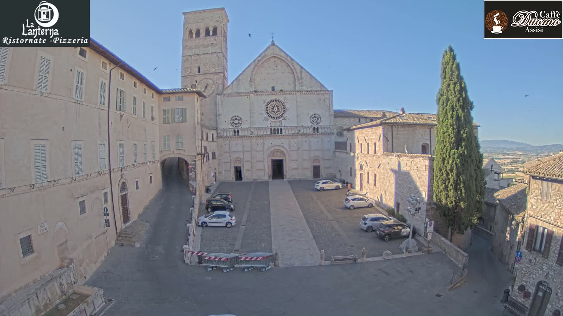 Assisi, San Rufino Square Live Cam -  Perugia, Umbria, Italy