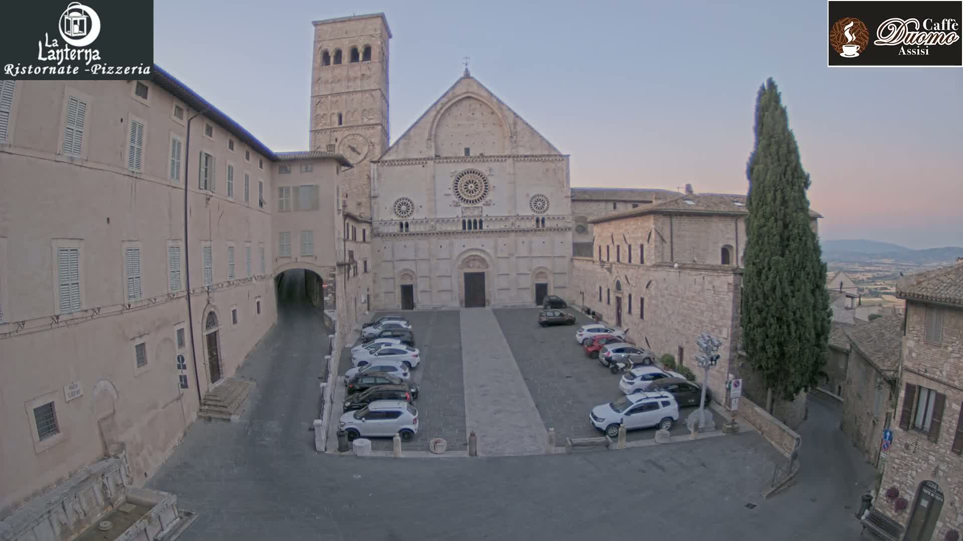 Assisi, San Rufino Square Live Cam -  Perugia, Umbria, Italy