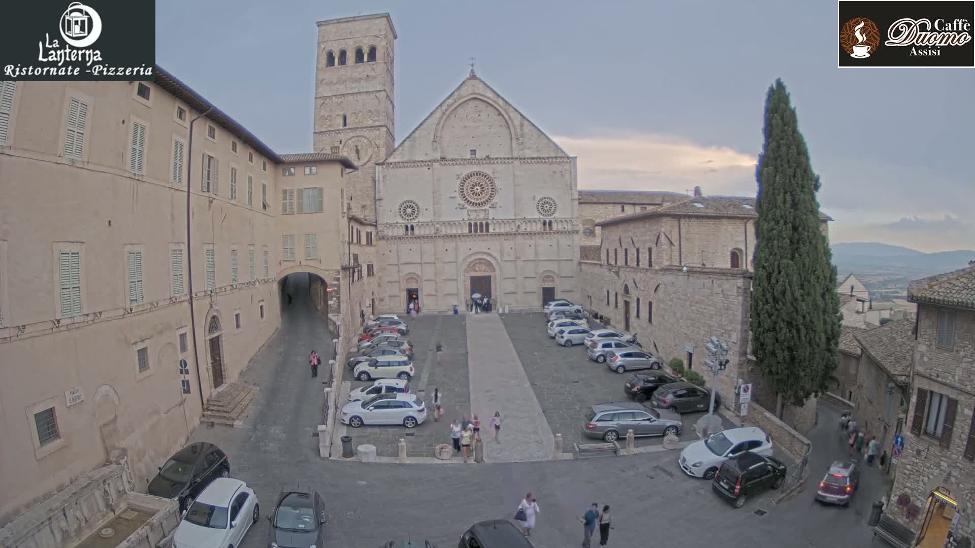 Assisi, San Rufino Square Live Cam -  Perugia, Umbria, Italy