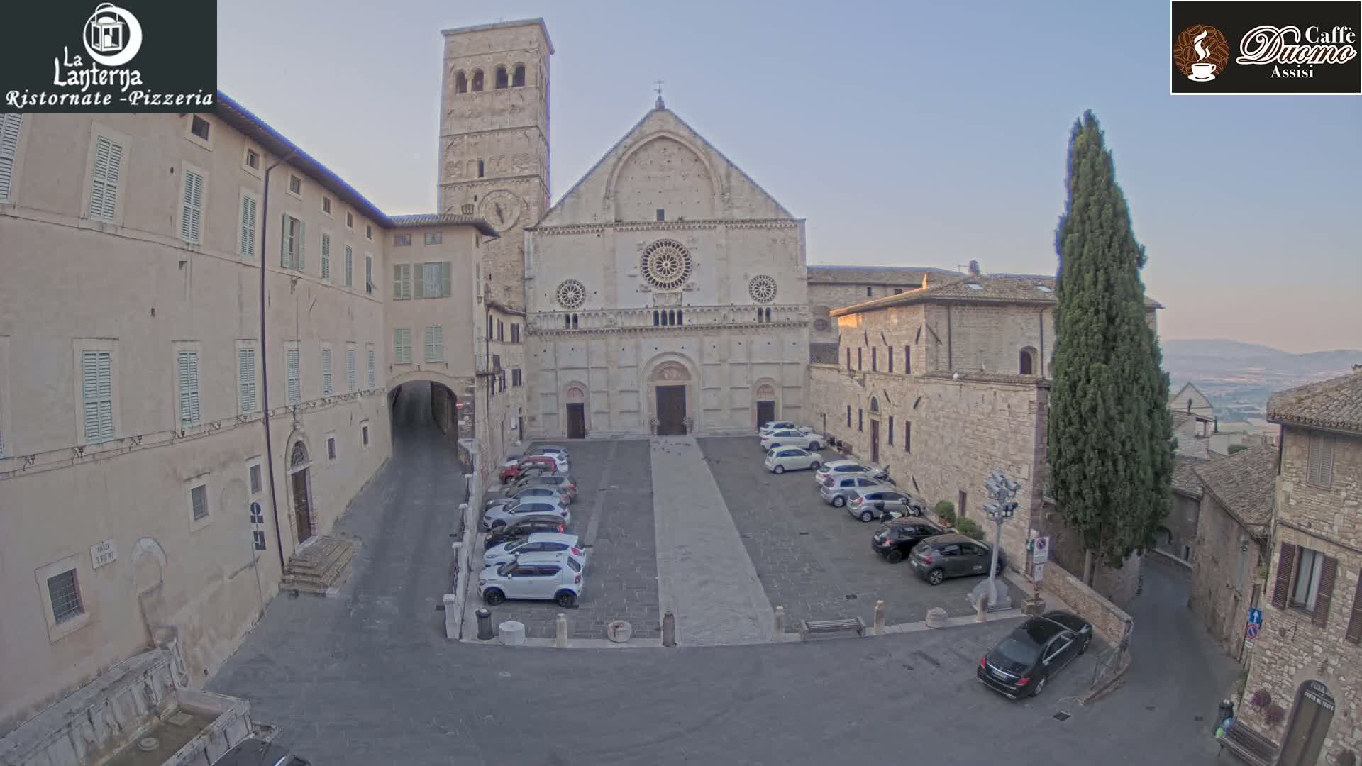 Assisi, San Rufino Square Live Cam -  Perugia, Umbria, Italy