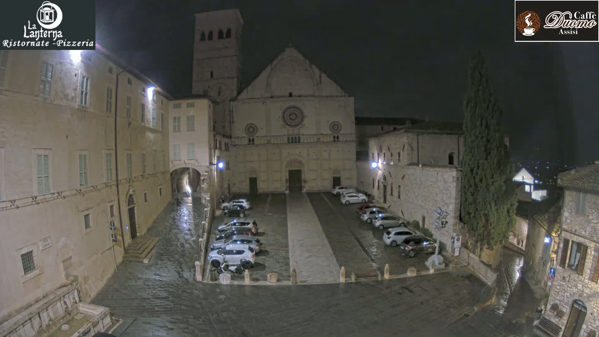 Assisi, San Rufino Square Live Cam -  Perugia, Umbria, Italy