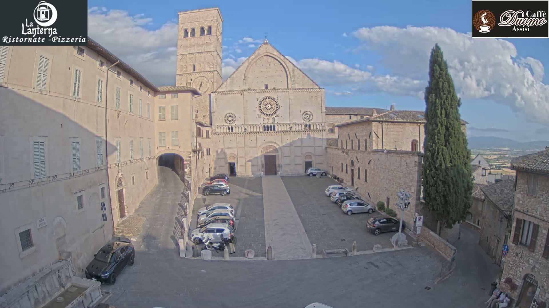 Assisi, San Rufino Square Live Cam -  Perugia, Umbria, Italy