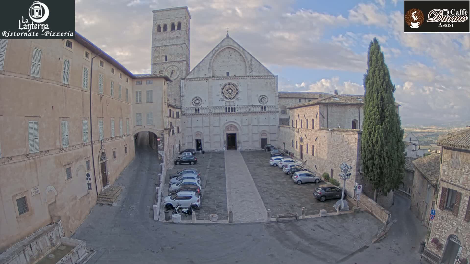Assisi, San Rufino Square Live Cam -  Perugia, Umbria, Italy
