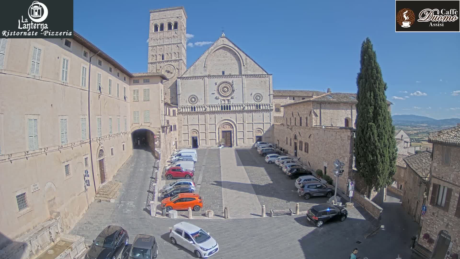 Assisi, San Rufino Square Live Cam -  Perugia, Umbria, Italy
