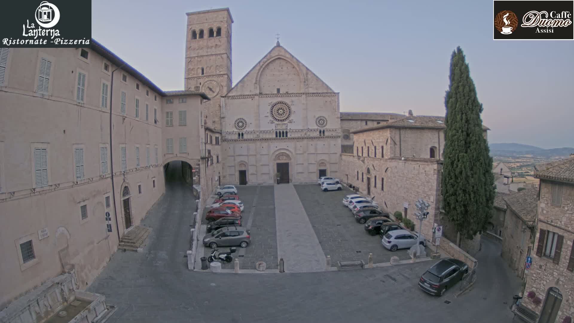 Assisi, San Rufino Square Live Cam -  Perugia, Umbria, Italy