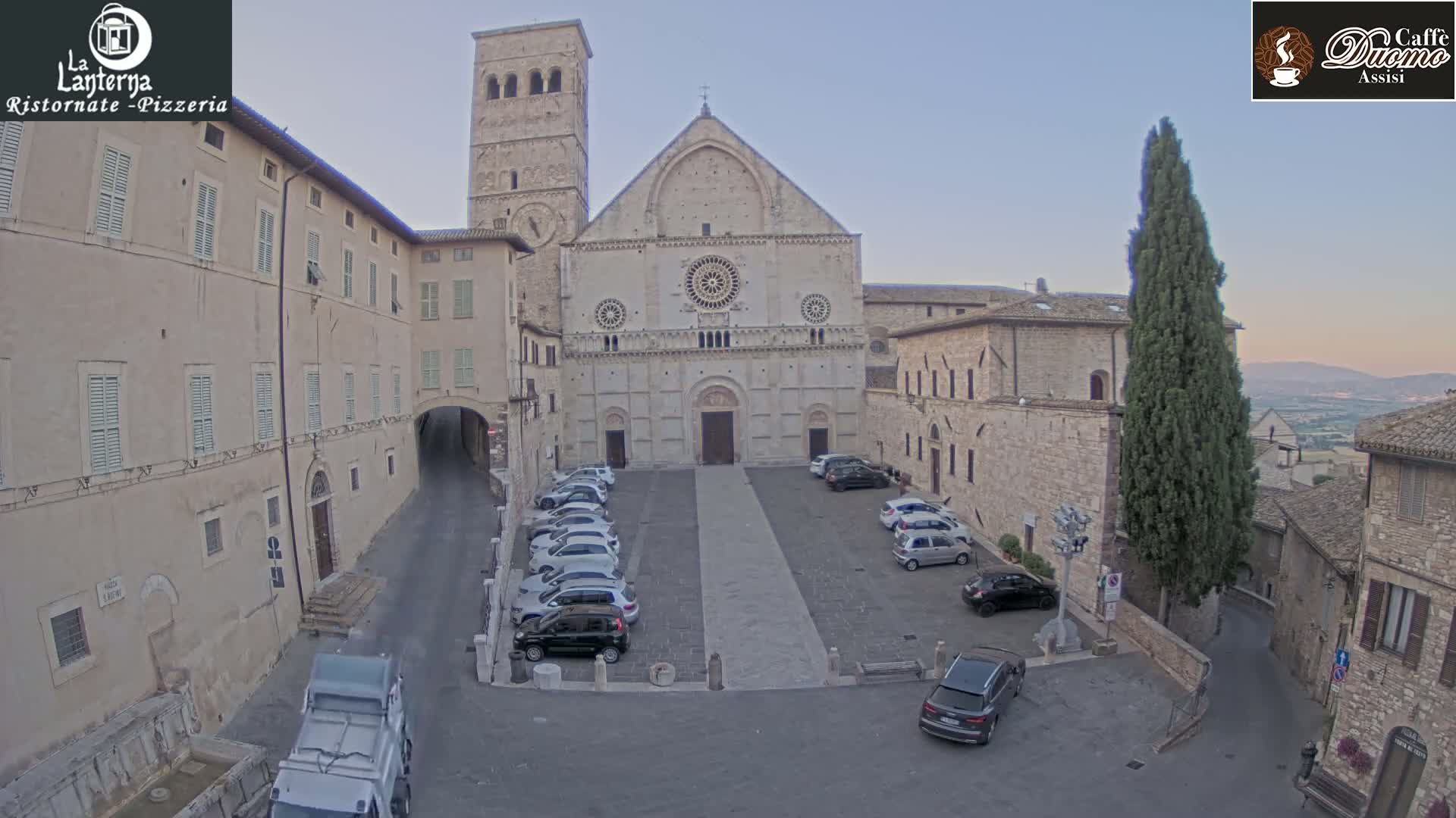 Assisi, San Rufino Square Live Cam -  Perugia, Umbria, Italy