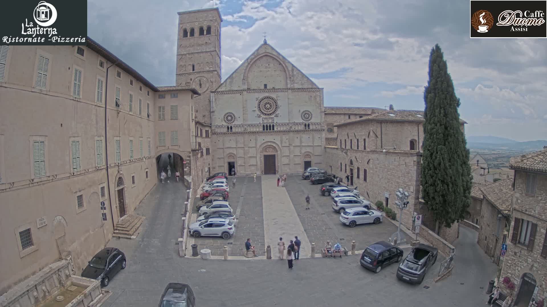 Assisi, San Rufino Square Live Cam -  Perugia, Umbria, Italy