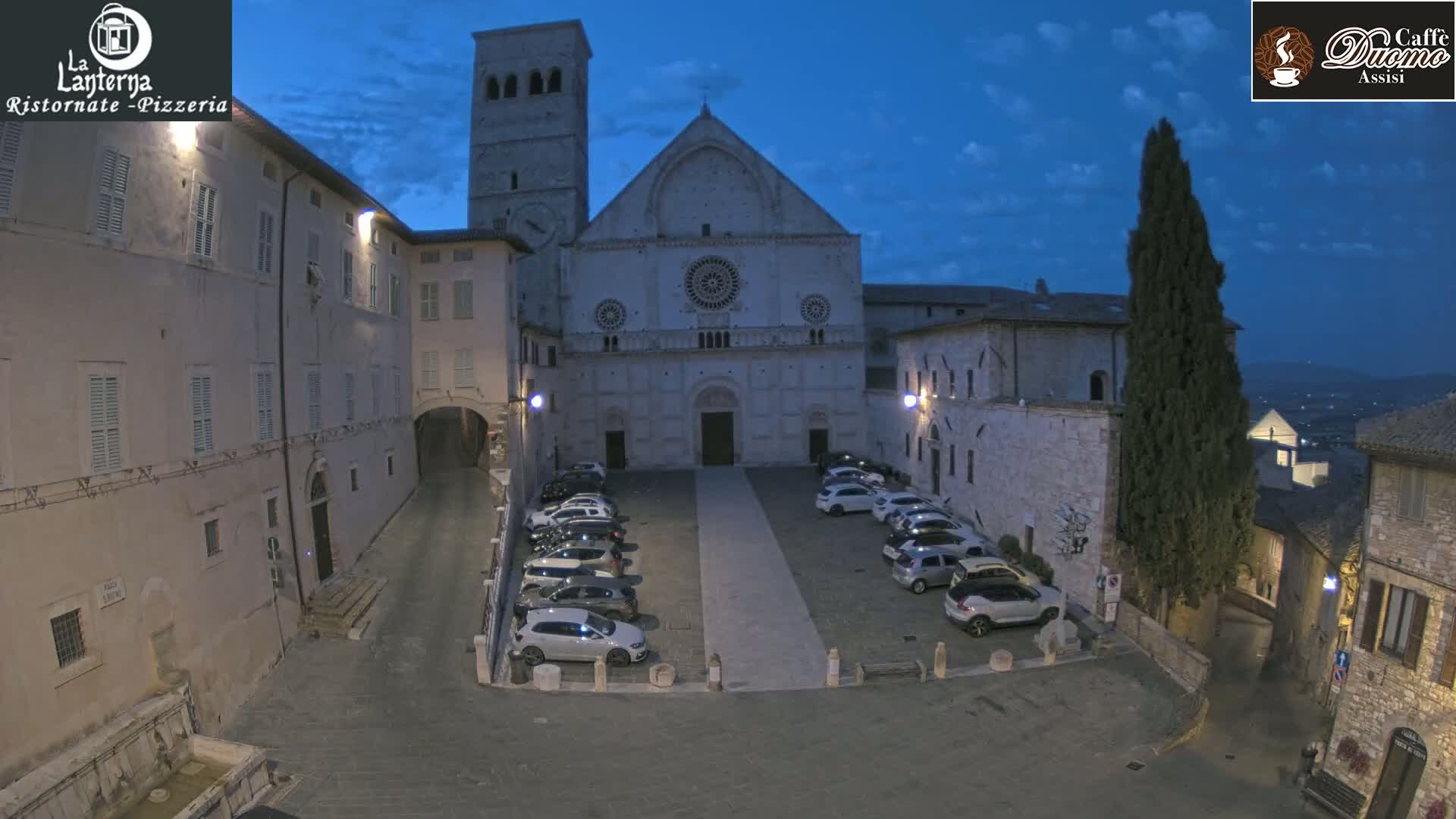 Assisi, San Rufino Square Live Cam -  Perugia, Umbria, Italy