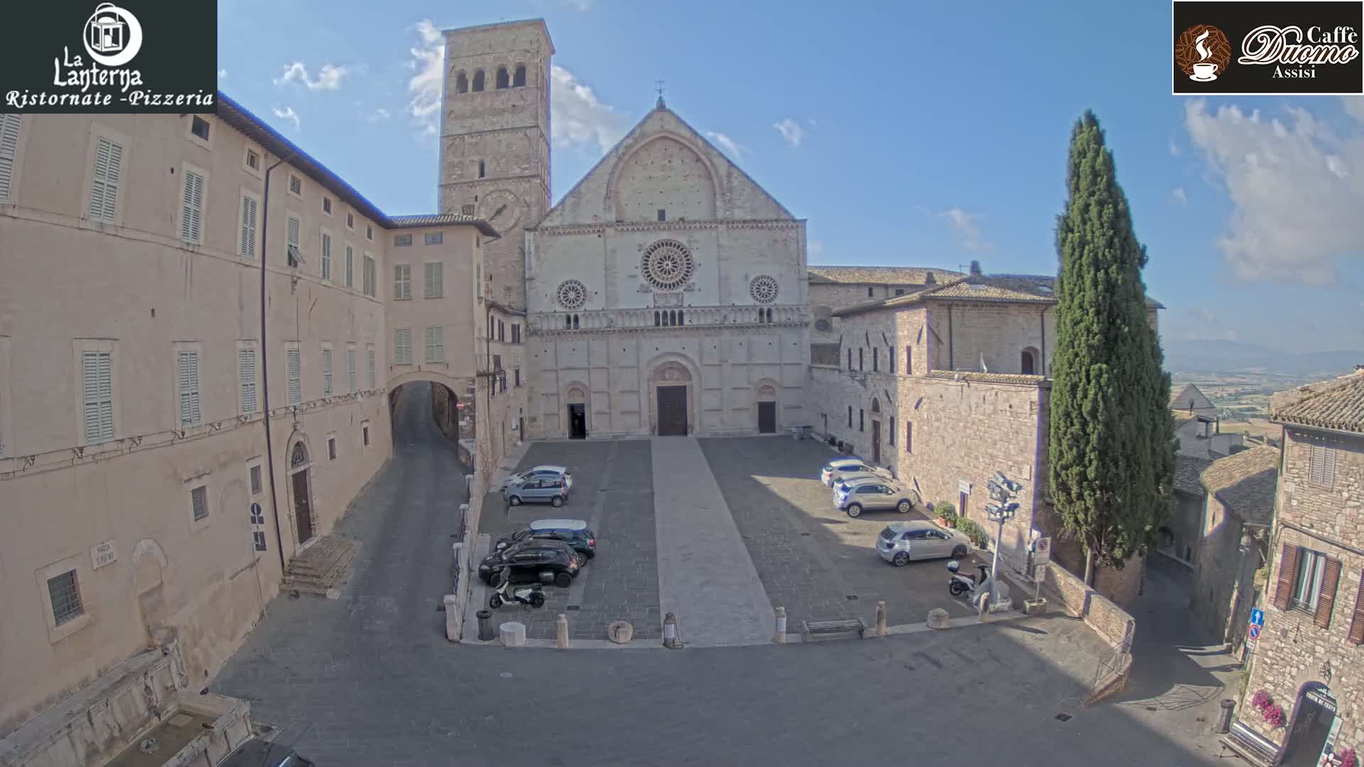 Assisi, San Rufino Square Live Cam -  Perugia, Umbria, Italy