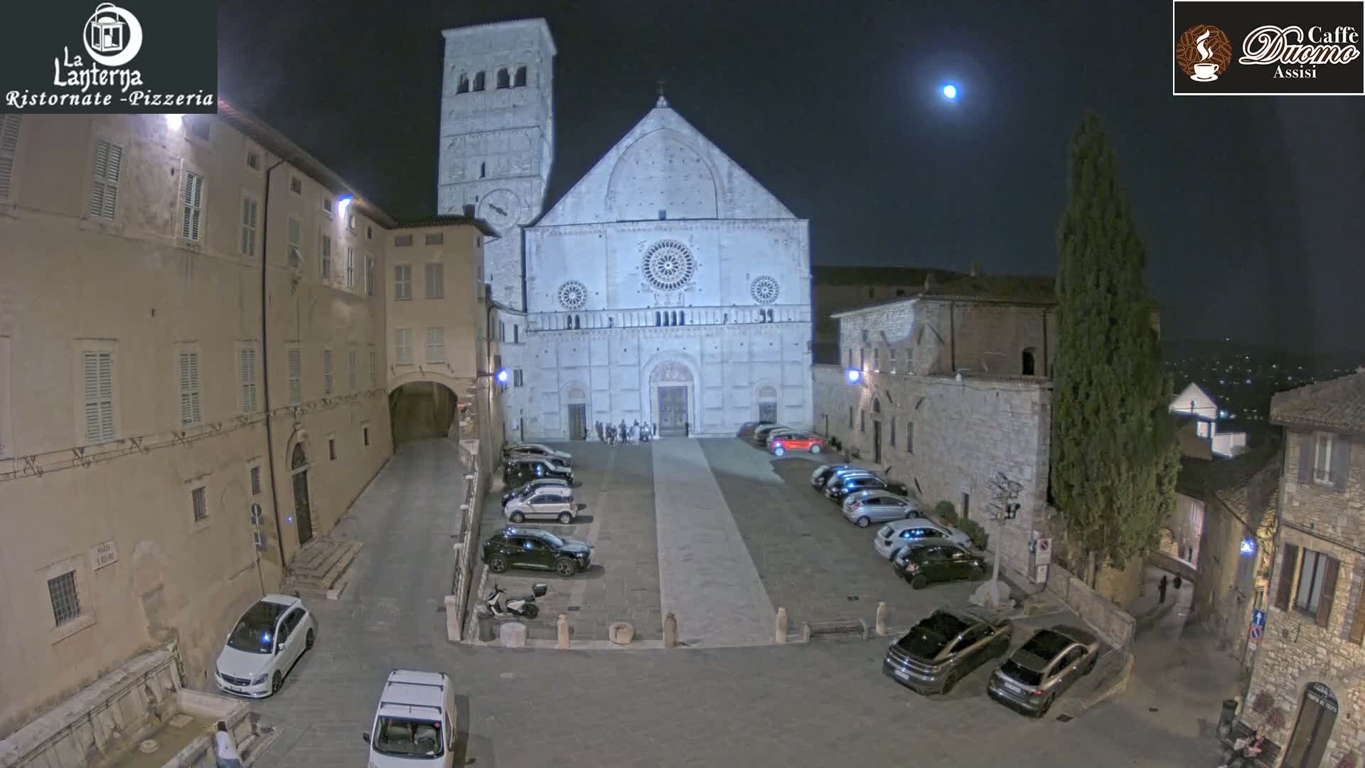 Assisi, San Rufino Square Live Cam -  Perugia, Umbria, Italy