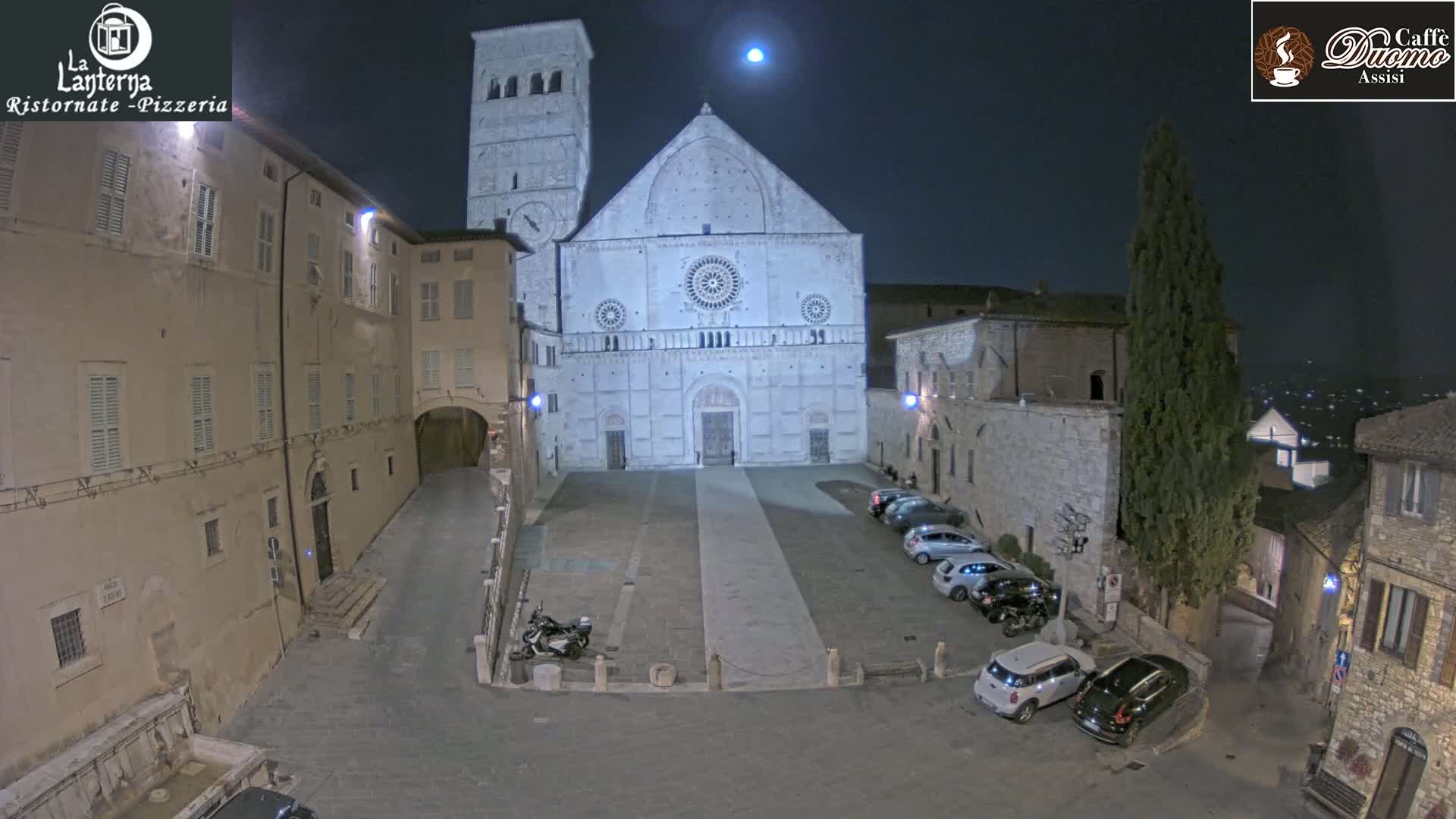 Assisi, San Rufino Square Live Cam -  Perugia, Umbria, Italy