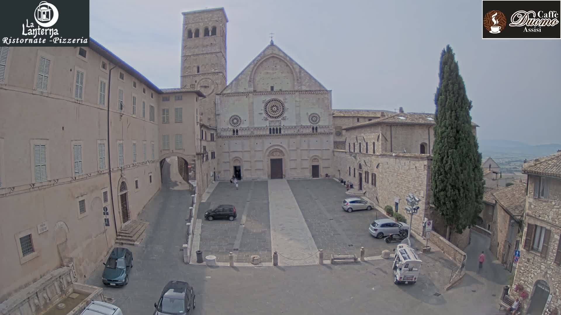 Assisi, San Rufino Square Live Cam -  Perugia, Umbria, Italy