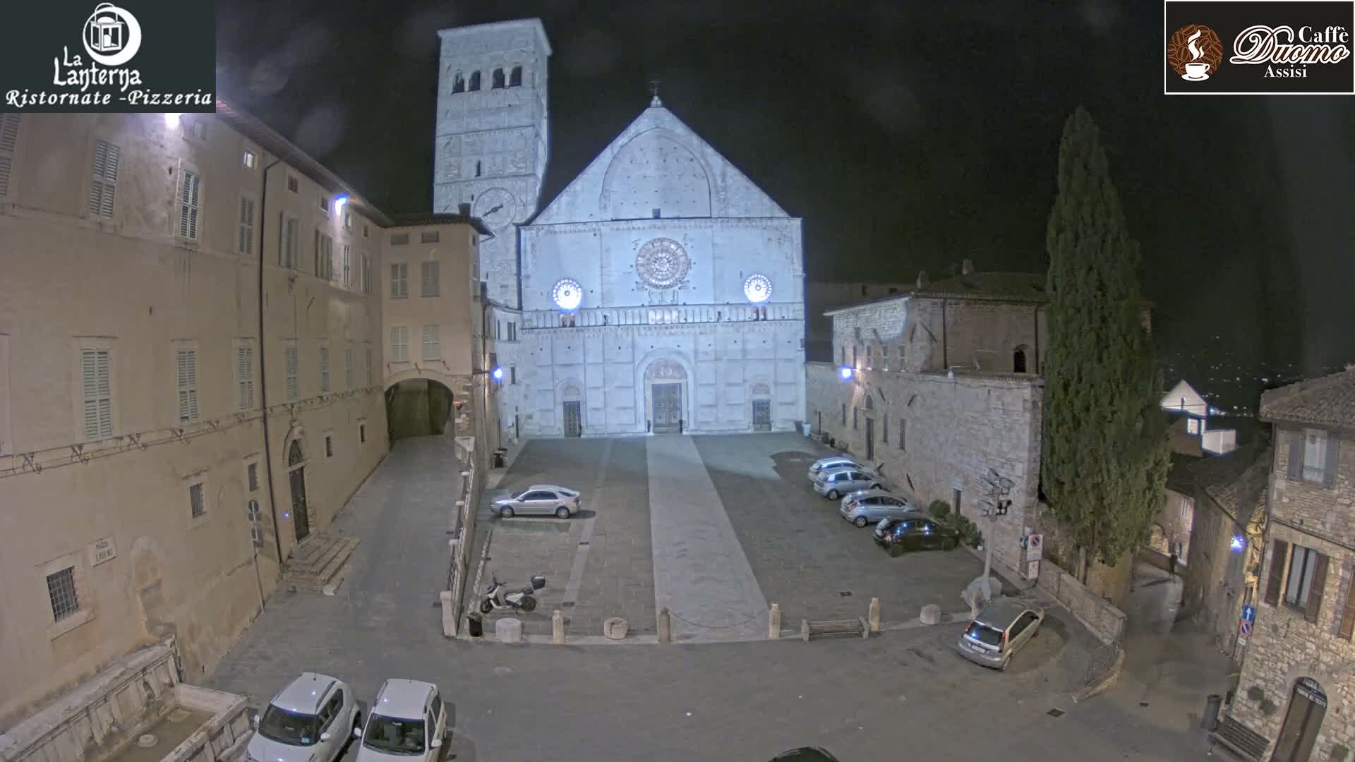 Assisi, San Rufino Square Live Cam -  Perugia, Umbria, Italy