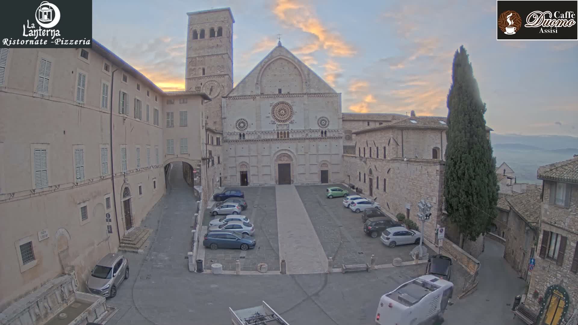 Assisi, San Rufino Square Live Cam -  Perugia, Umbria, Italy