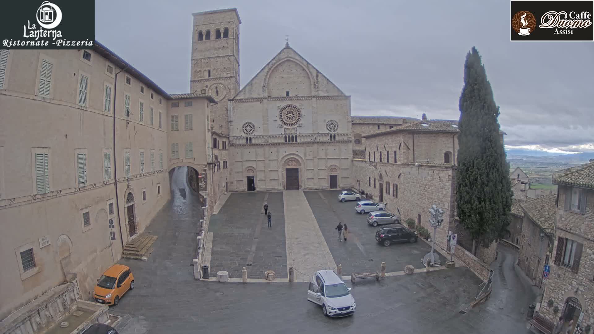 Assisi, San Rufino Square Live Cam -  Perugia, Umbria, Italy