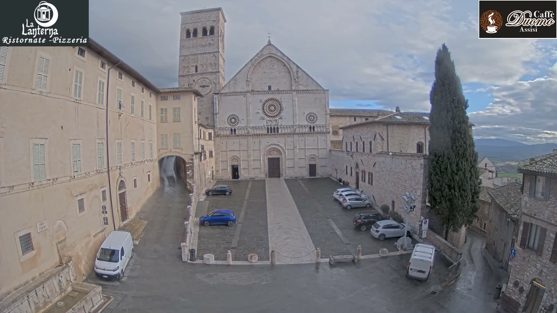 Assisi, San Rufino Square Live Cam -  Perugia, Umbria, Italy