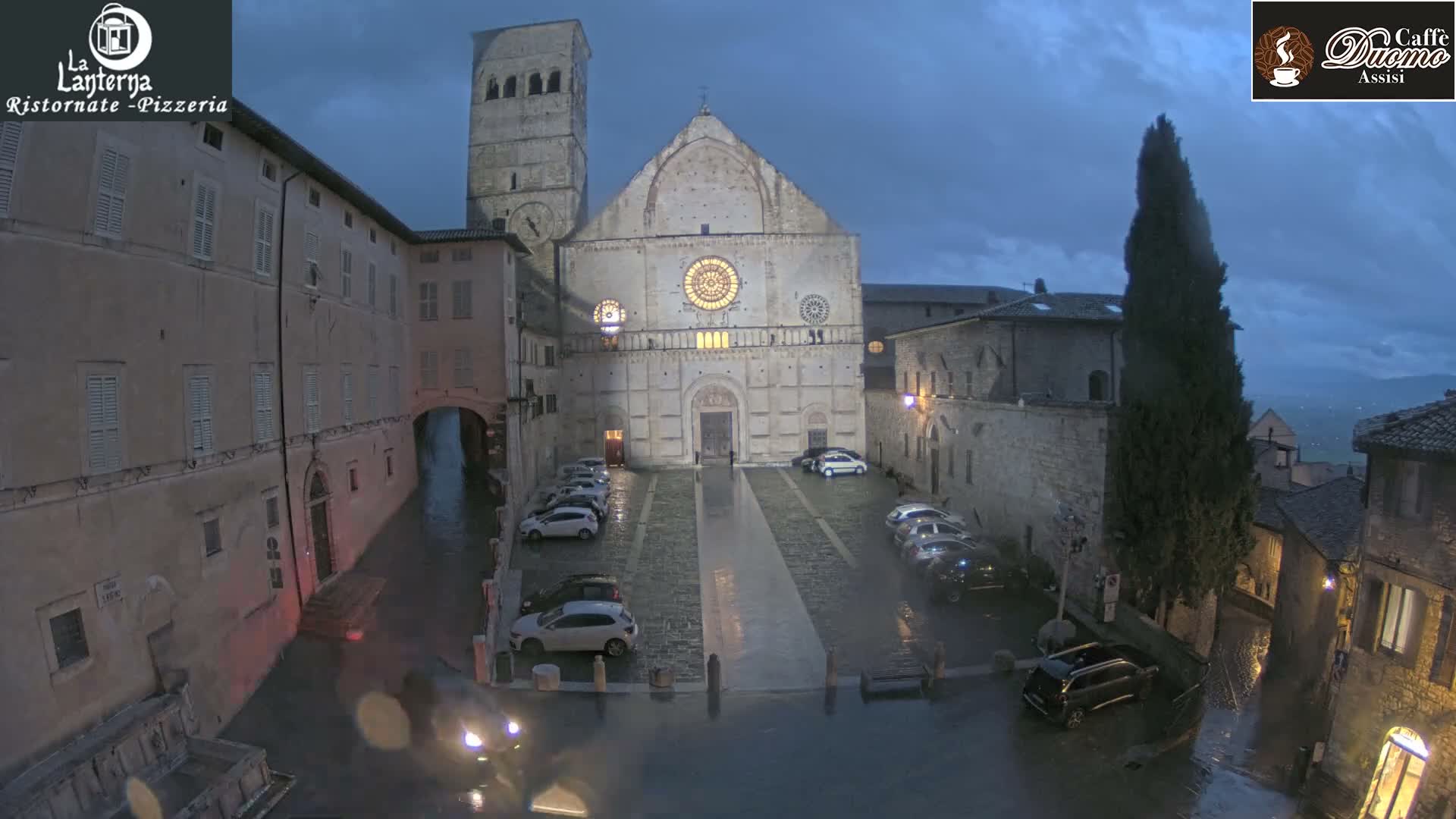 Assisi, San Rufino Square Live Cam -  Perugia, Umbria, Italy