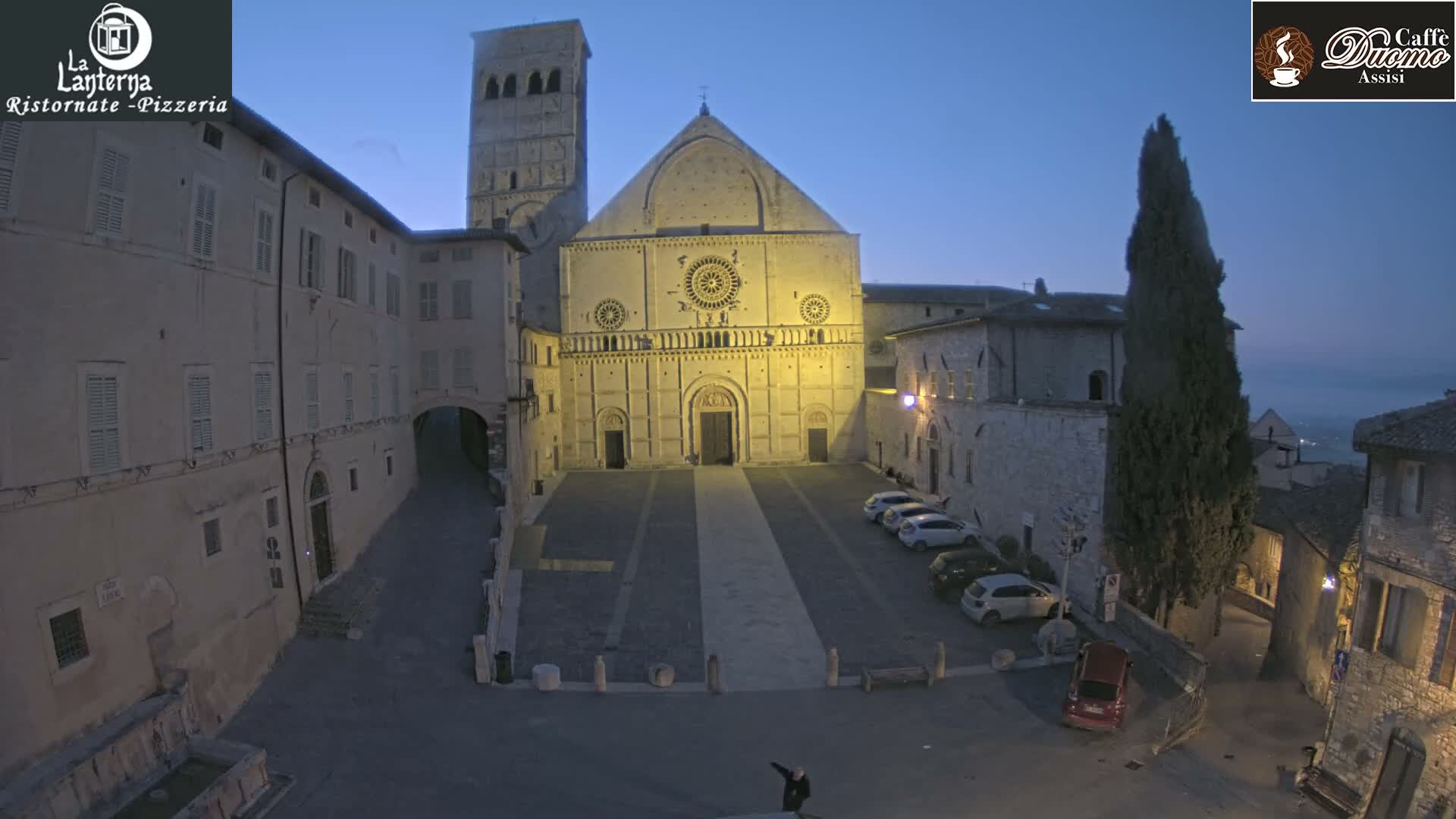 Assisi, San Rufino Square Live Cam -  Perugia, Umbria, Italy
