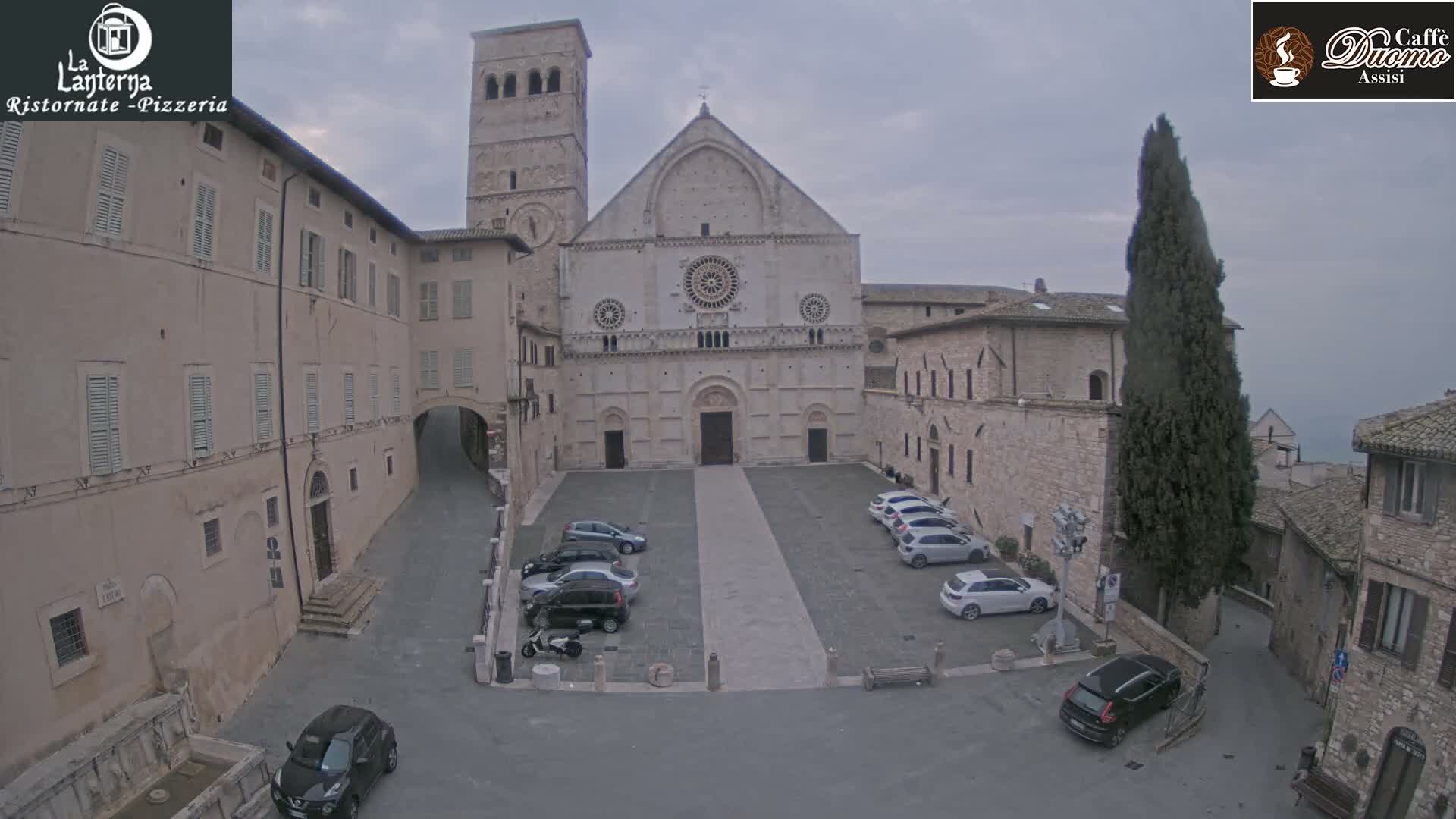 Assisi, San Rufino Square Live Cam -  Perugia, Umbria, Italy