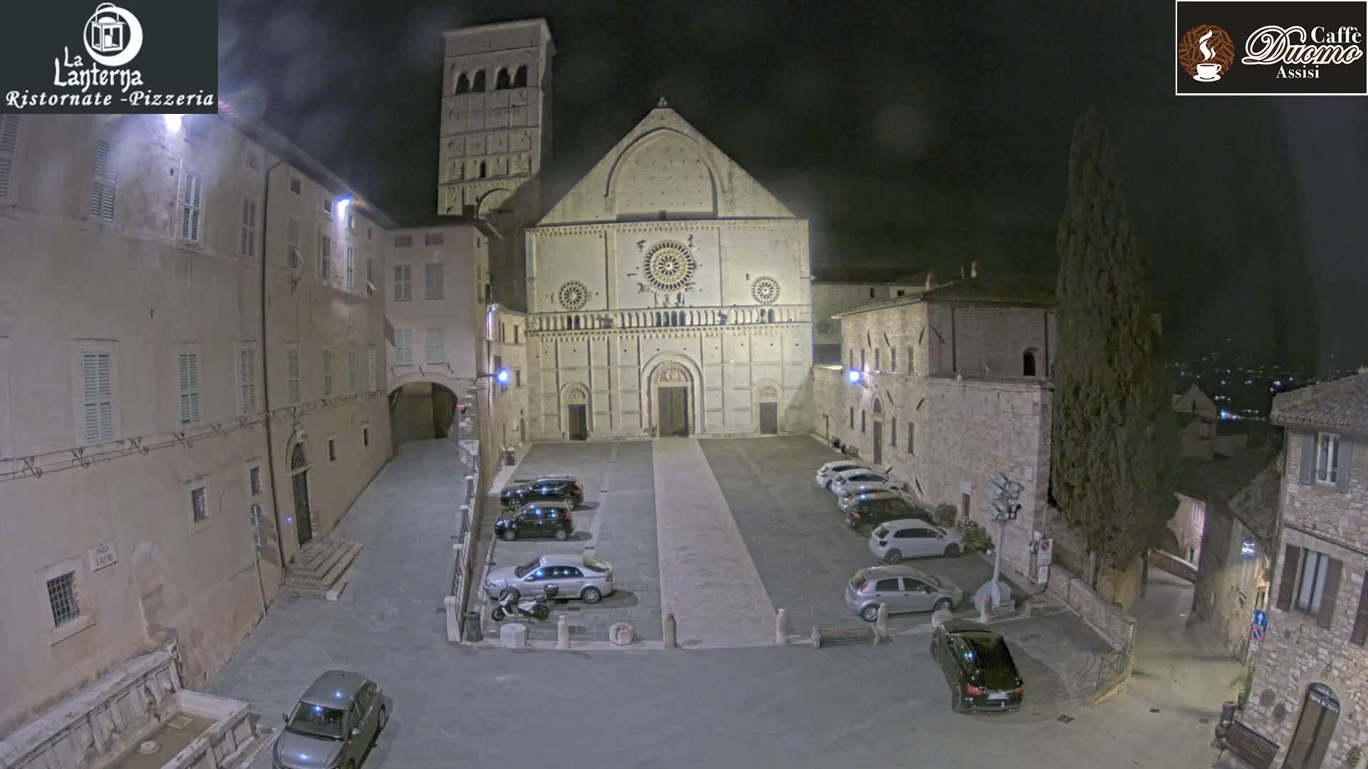 Assisi, San Rufino Square Live Cam -  Perugia, Umbria, Italy