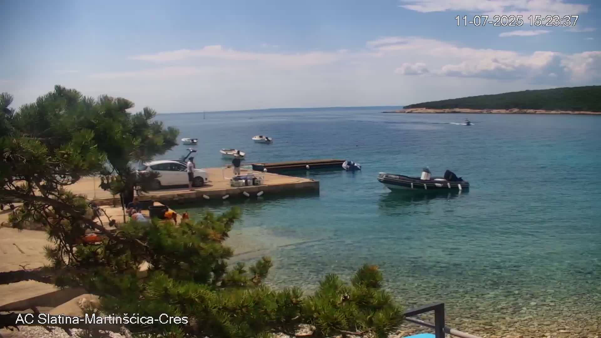 Otok Cres Island, Camp Plaza Slatina Beach Live Cam - Martinšćica, Cres, Primorje-Gorski Kotar, Croatia