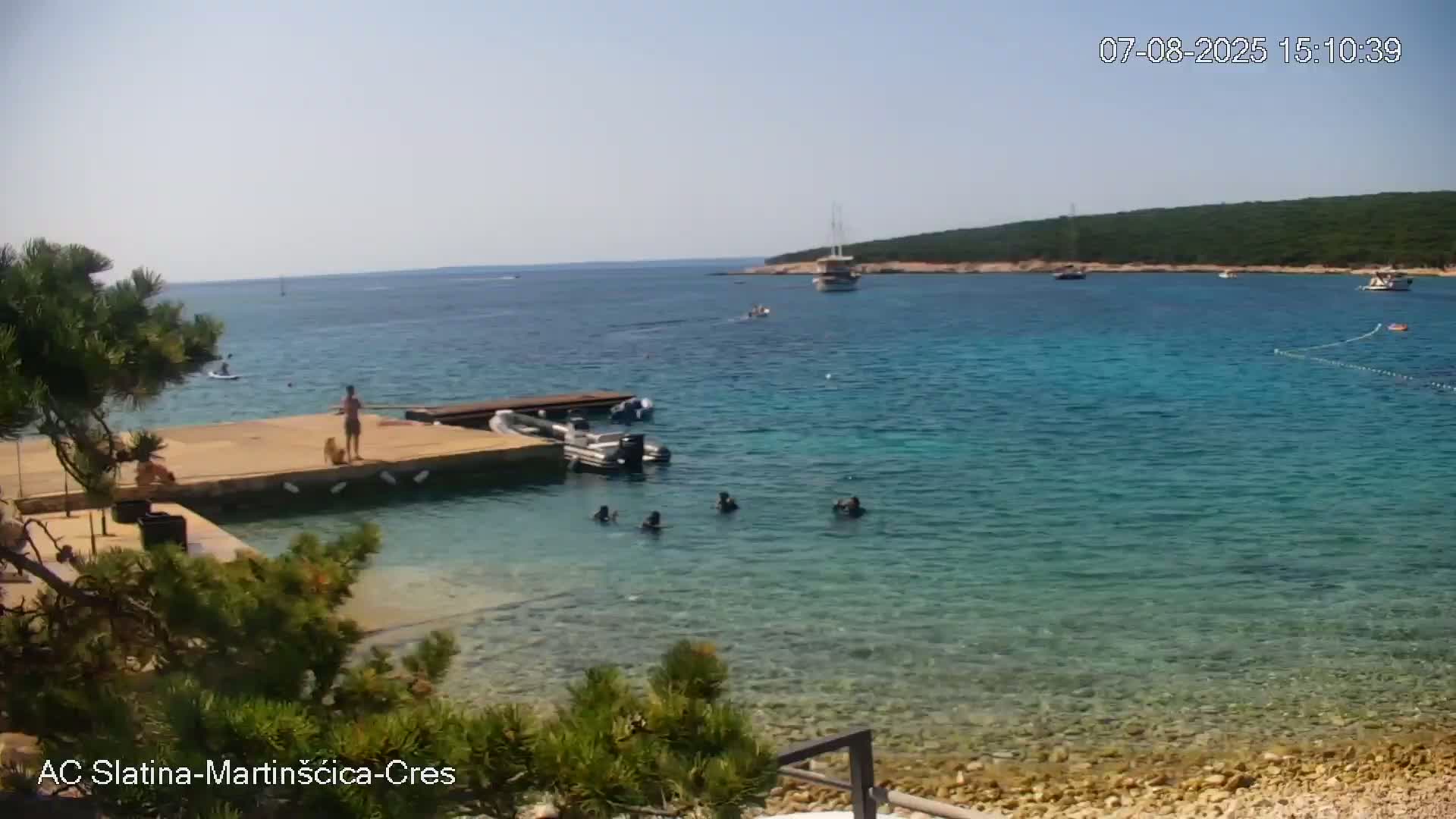 Otok Cres Island, Camp Plaza Slatina Beach Live Cam - Martinšćica, Cres, Primorje-Gorski Kotar, Croatia