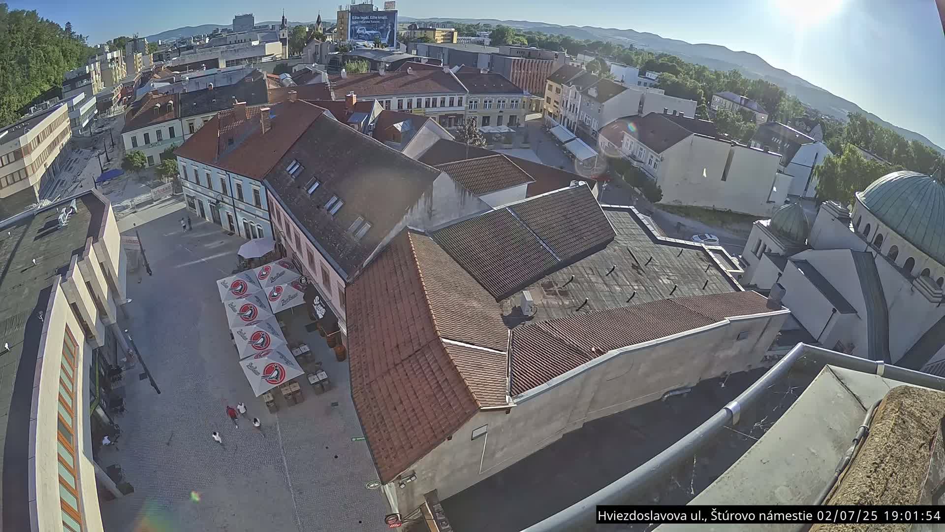 Trenčín Hviezdoslavova ul. Street &. Štúrovo Námestie Square West View Skyline Live Cam -  Trencin, Okres Trencin, Slovakia