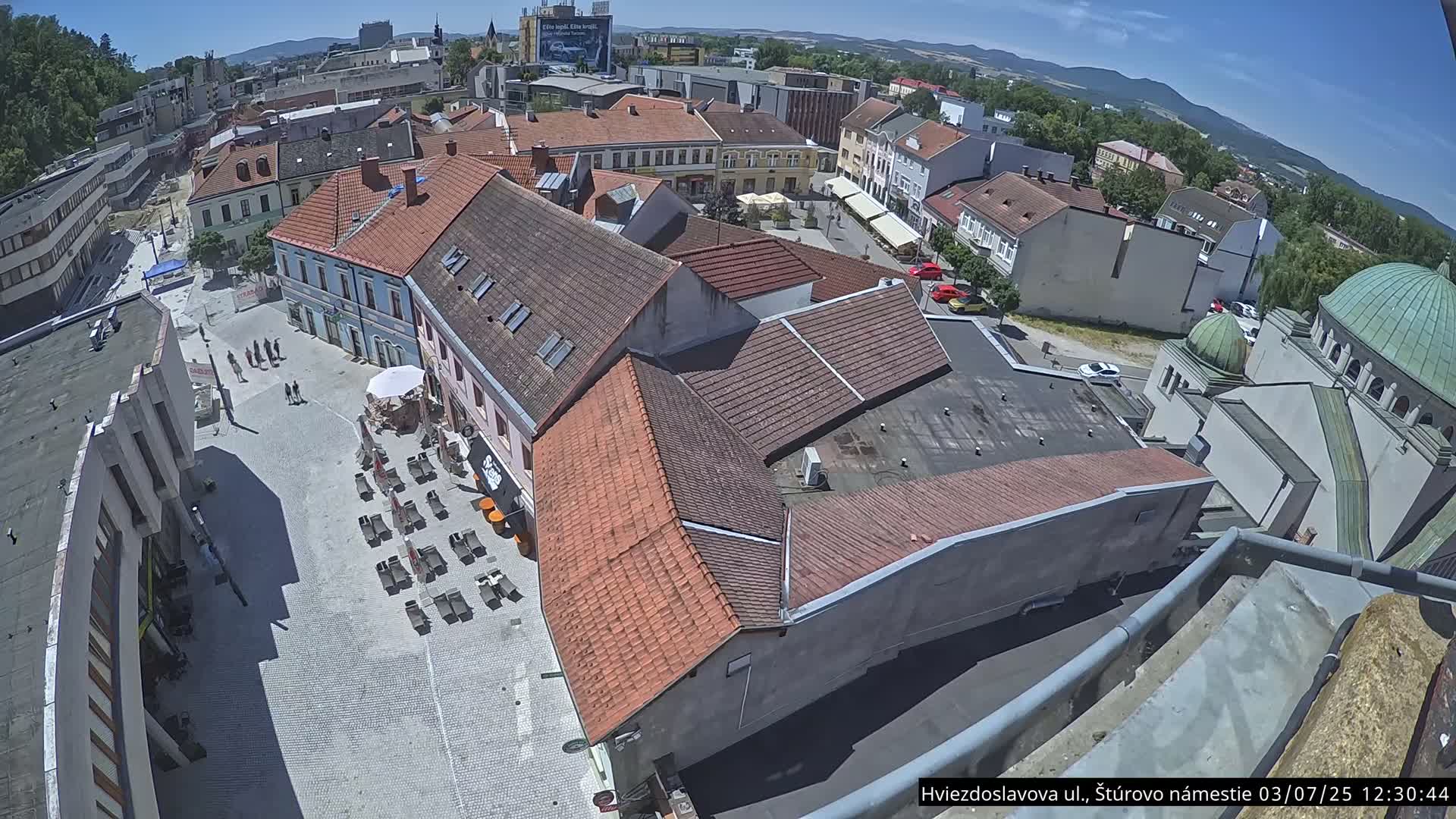 Trenčín Hviezdoslavova ul. Street &. Štúrovo Námestie Square West View Skyline Live Cam -  Trencin, Okres Trencin, Slovakia