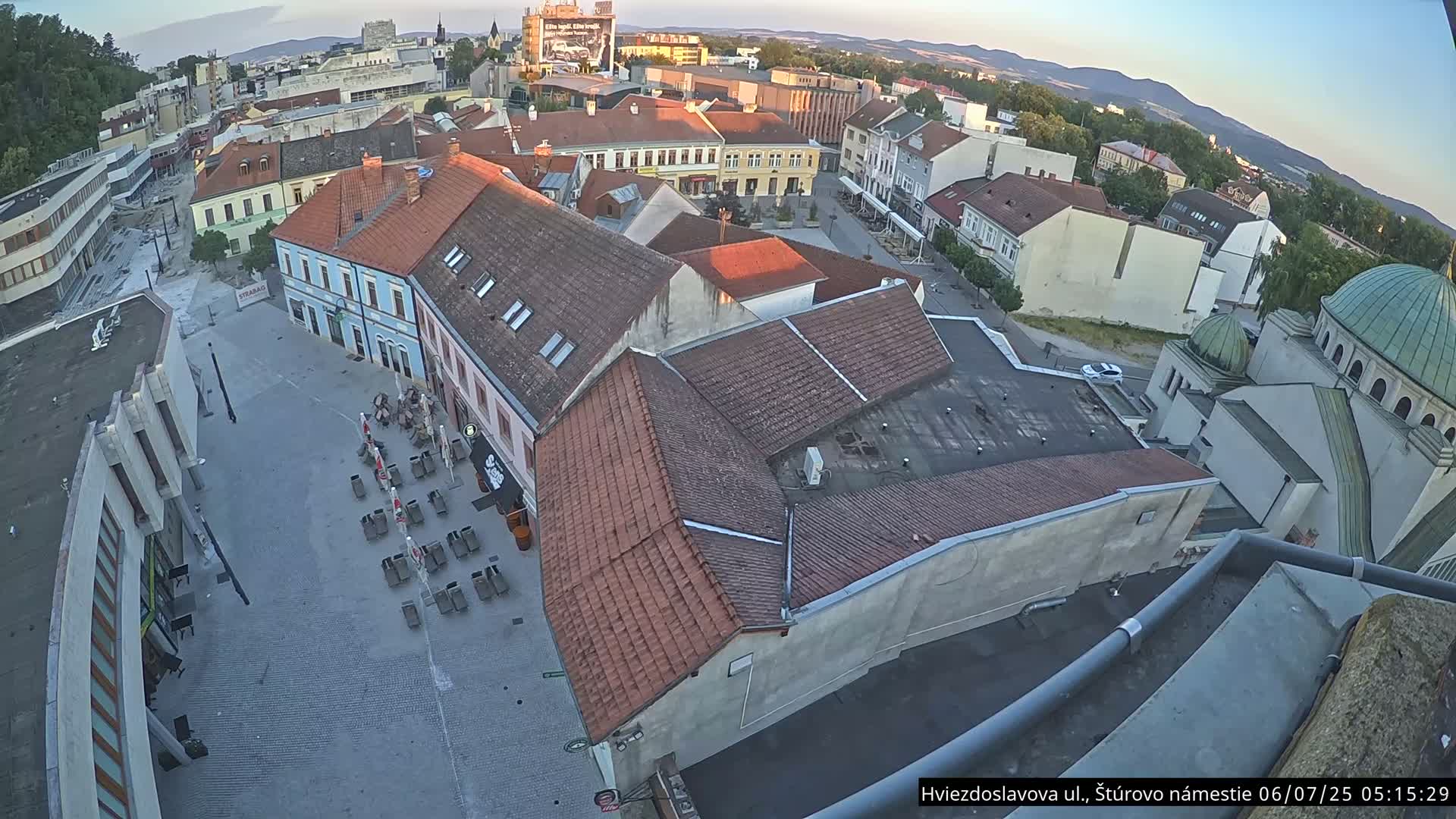 Trenčín Hviezdoslavova ul. Street &. Štúrovo Námestie Square West View Skyline Live Cam -  Trencin, Okres Trencin, Slovakia
