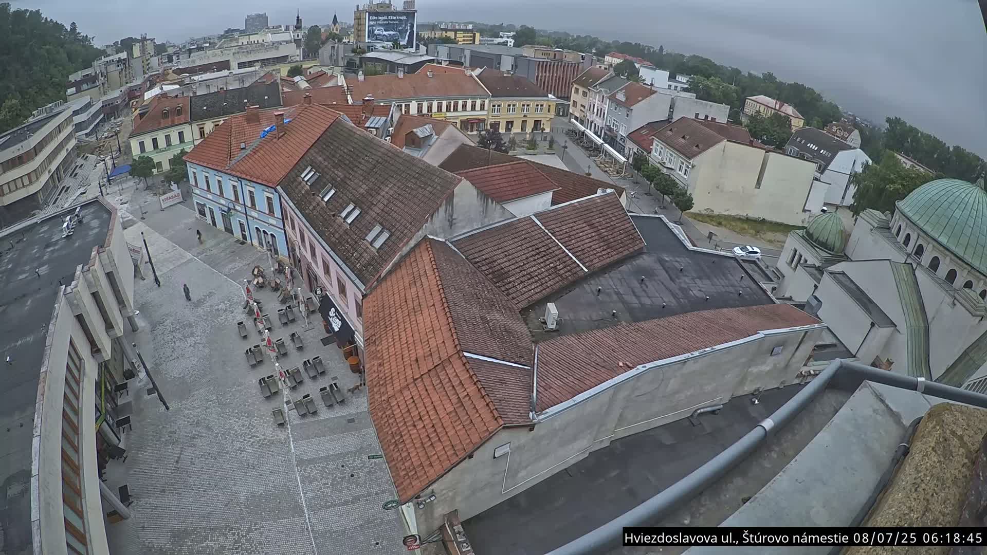 Trenčín Hviezdoslavova ul. Street &. Štúrovo Námestie Square West View Skyline Live Cam -  Trencin, Okres Trencin, Slovakia