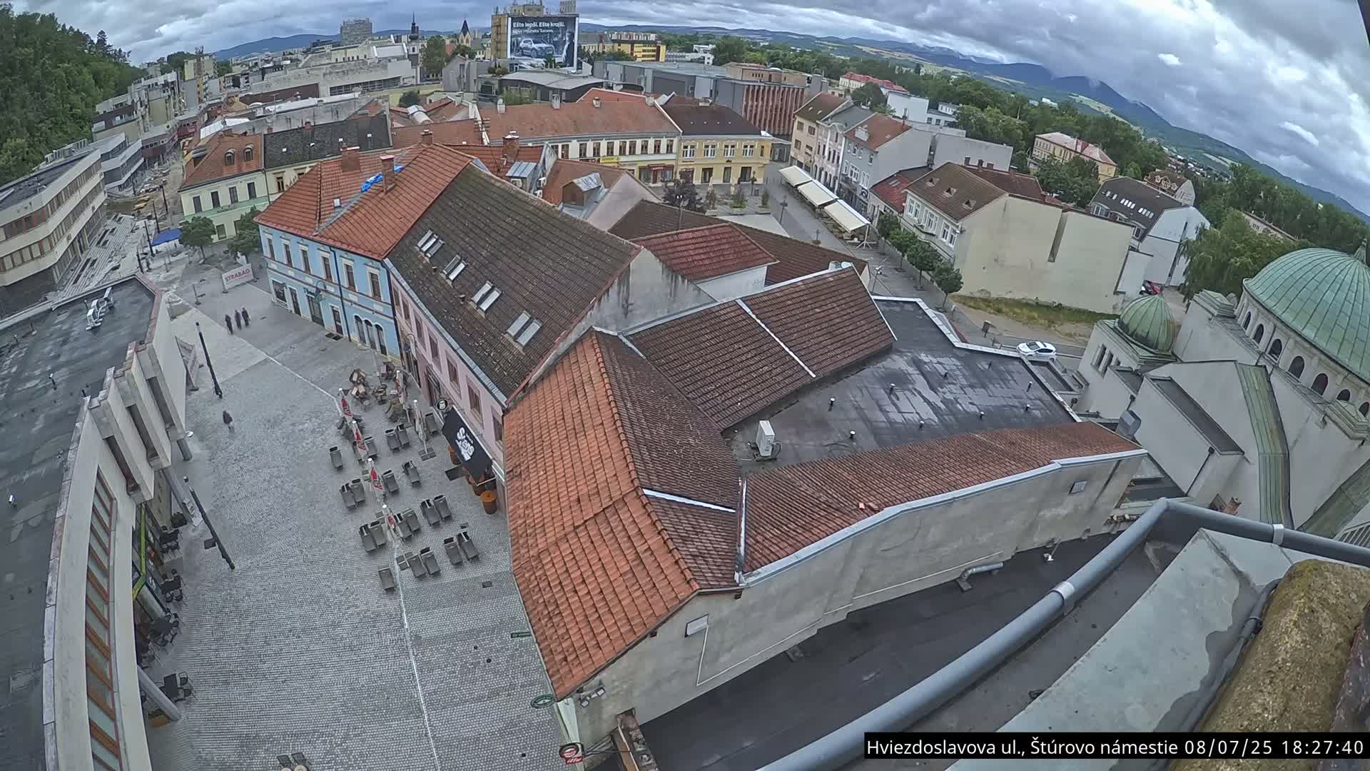 Trenčín Hviezdoslavova ul. Street &. Štúrovo Námestie Square West View Skyline Live Cam -  Trencin, Okres Trencin, Slovakia