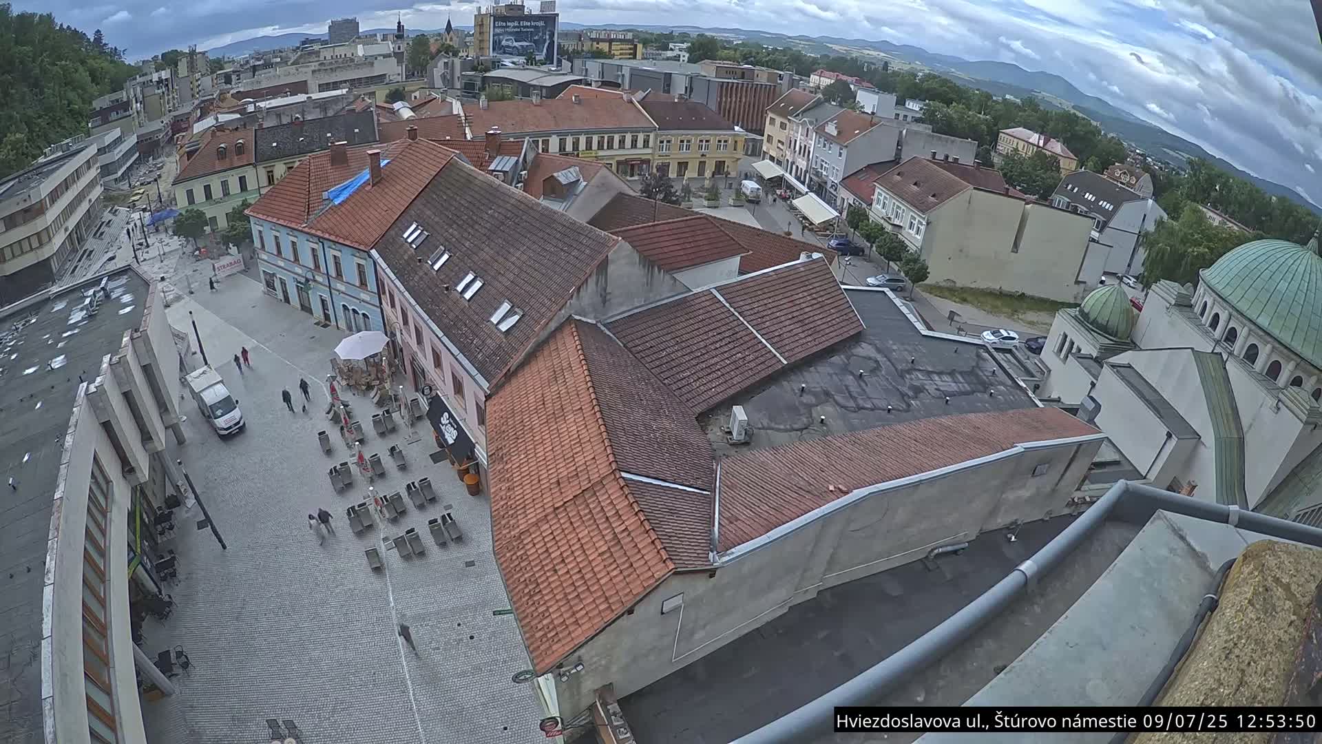 Trenčín Hviezdoslavova ul. Street &. Štúrovo Námestie Square West View Skyline Live Cam -  Trencin, Okres Trencin, Slovakia