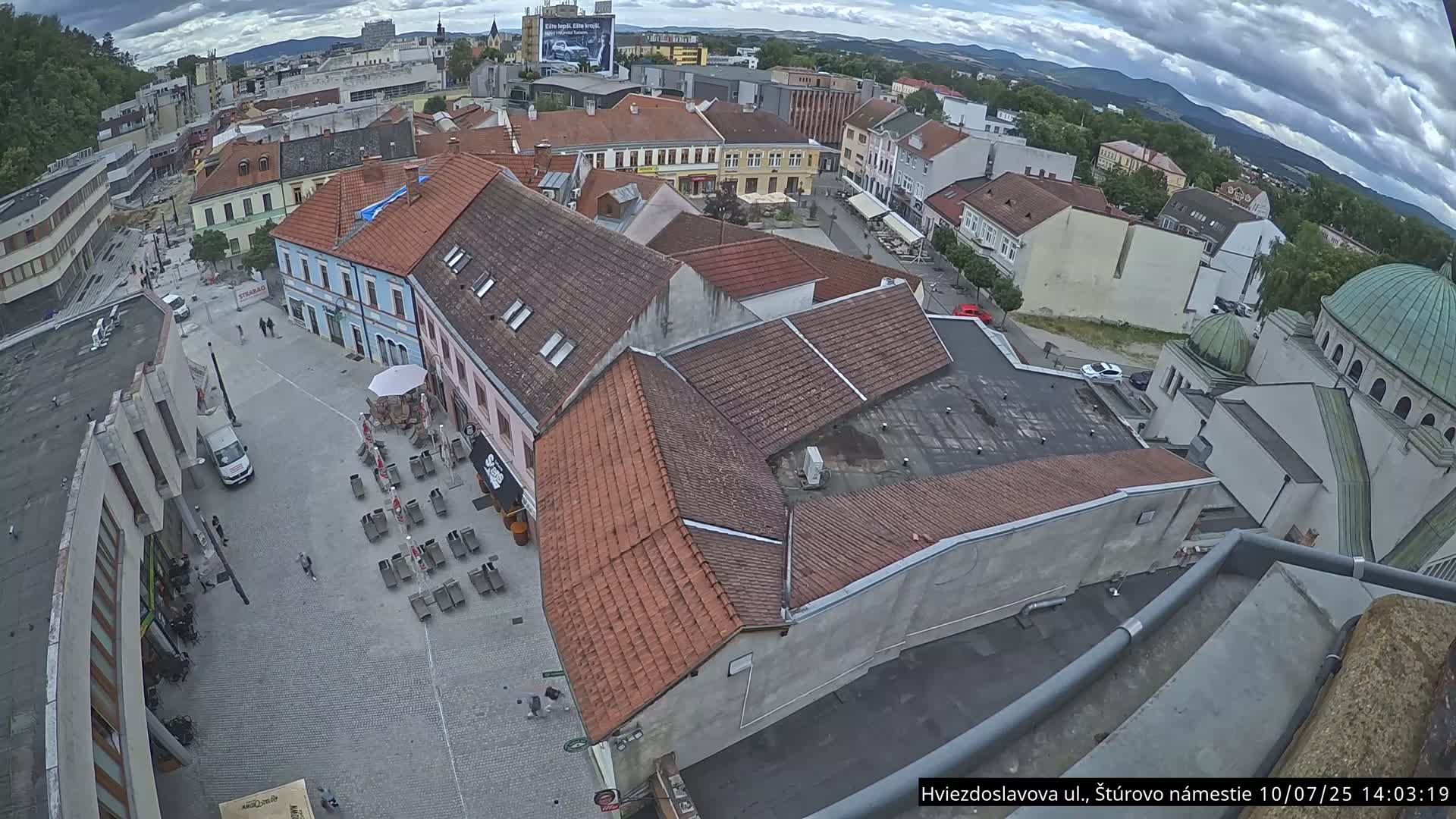 Trenčín Hviezdoslavova ul. Street &. Štúrovo Námestie Square West View Skyline Live Cam -  Trencin, Okres Trencin, Slovakia