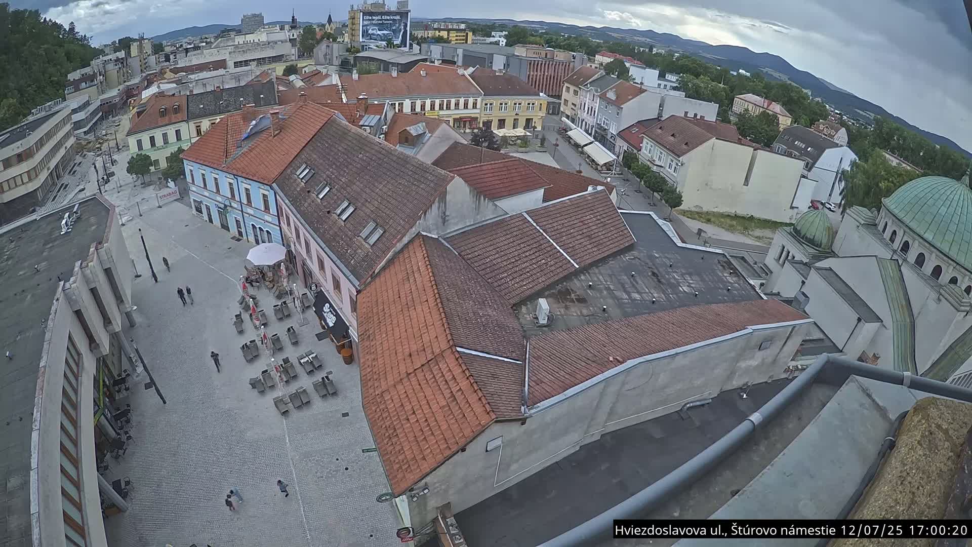 Trenčín Hviezdoslavova ul. Street &. Štúrovo Námestie Square West View Skyline Live Cam -  Trencin, Okres Trencin, Slovakia