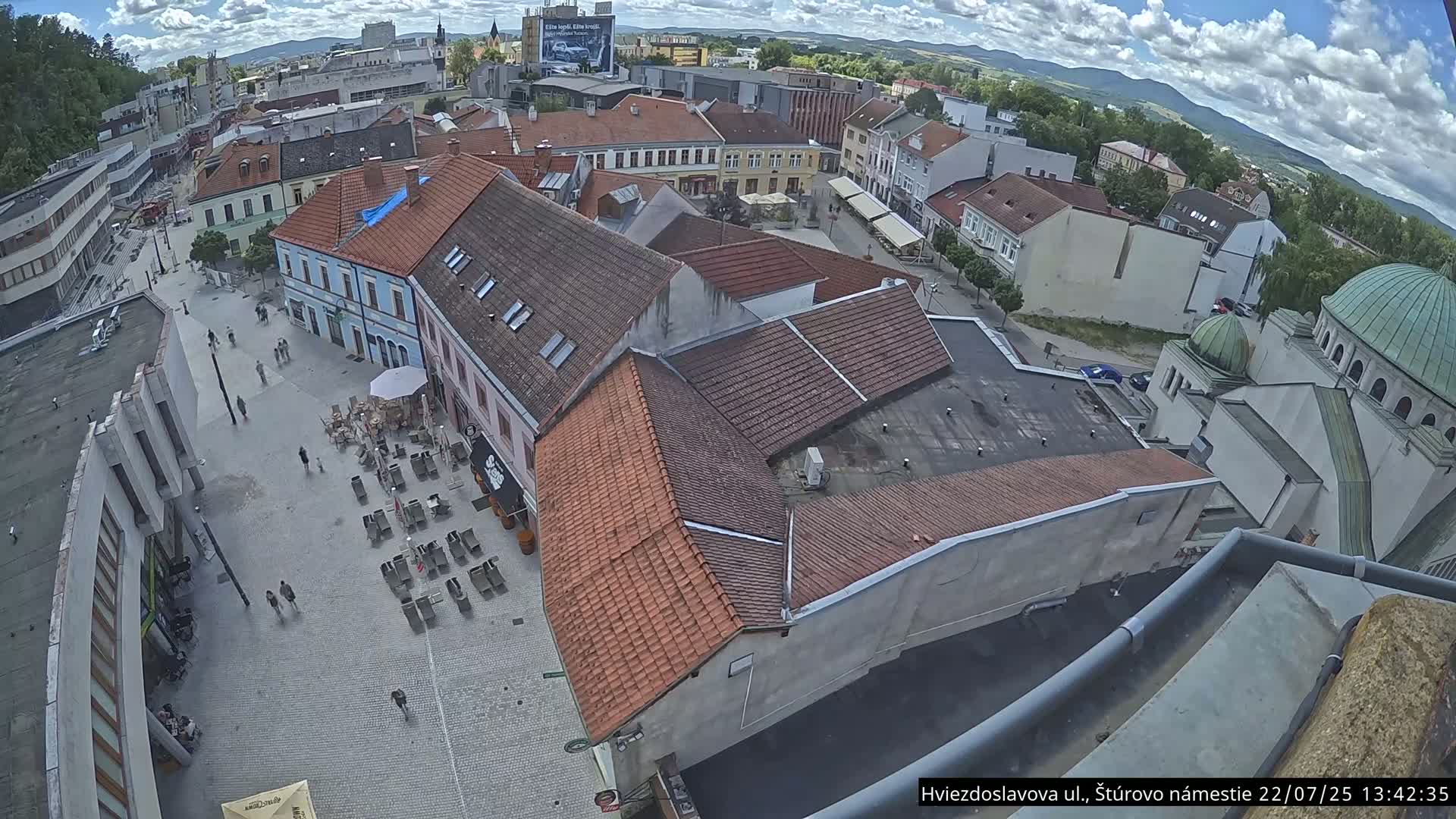 Trenčín Hviezdoslavova ul. Street &. Štúrovo Námestie Square West View Skyline Live Cam -  Trencin, Okres Trencin, Slovakia